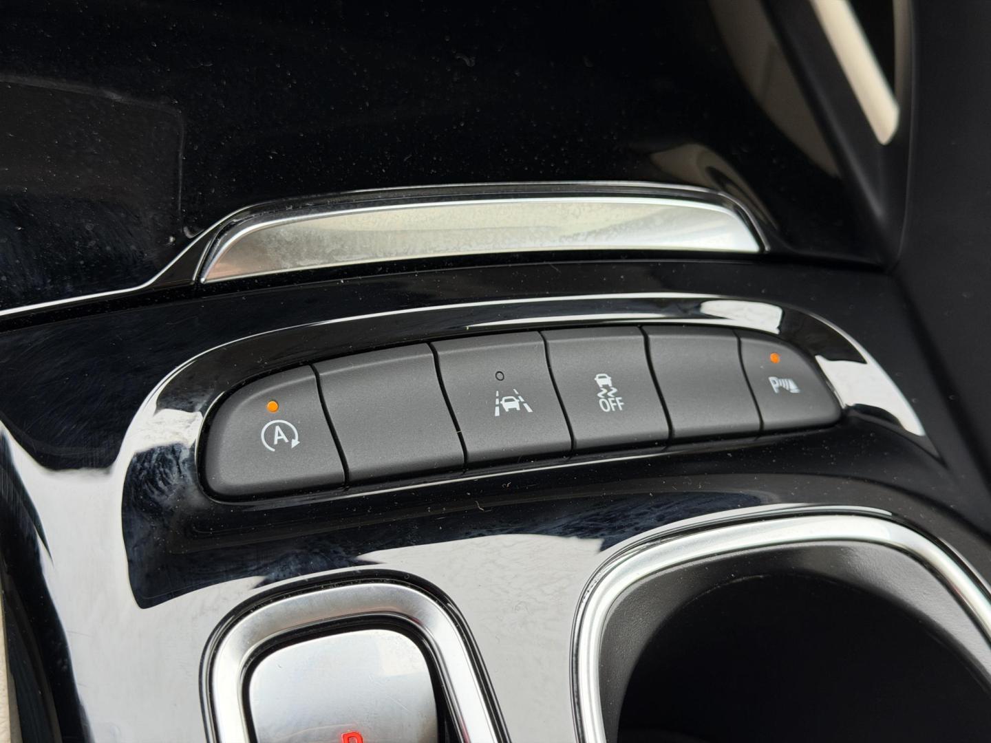 2022 GRAY /Tan Buick Envision Essense (LRBFZNR49ND) with an 2.0L 4 Cyl. TURBO engine, Automatic transmission, located at 2990 Old Orchard Rd., Jackson, MO, 63755, 37.354214, -89.612106 - 2022 Buick Envision Essence 1-Owner 42xxx miles Front Wheel Drive 2.0L 4 Cyl. Automatic Leather Backup Camera Power/Heated Seats Heated Steering Wheel Sunroof Bluetooth Remote Start Cruise Power Windows/Locks/Mirrors We have financing available and we accept trades! Fill out a credit - Photo#30
