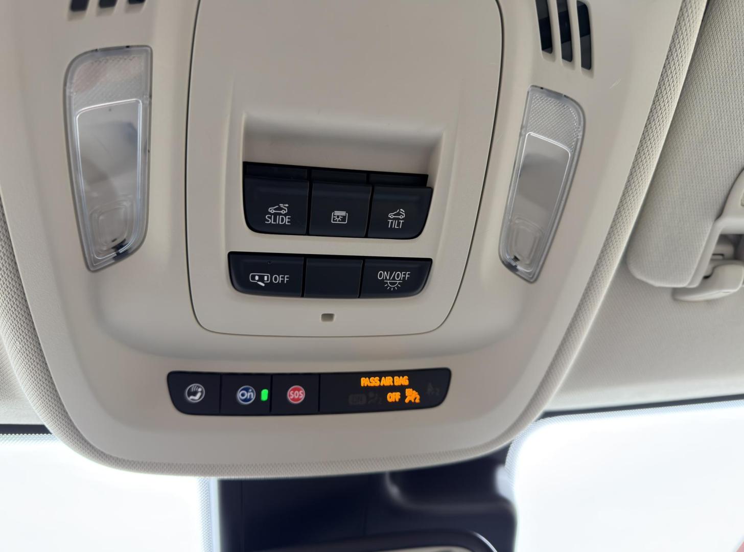 2022 GRAY /Tan Buick Envision Essense (LRBFZNR49ND) with an 2.0L 4 Cyl. TURBO engine, Automatic transmission, located at 2990 Old Orchard Rd., Jackson, MO, 63755, 37.354214, -89.612106 - 2022 Buick Envision Essence 1-Owner 42xxx miles Front Wheel Drive 2.0L 4 Cyl. Automatic Leather Backup Camera Power/Heated Seats Heated Steering Wheel Sunroof Bluetooth Remote Start Cruise Power Windows/Locks/Mirrors We have financing available and we accept trades! Fill out a credit - Photo#36