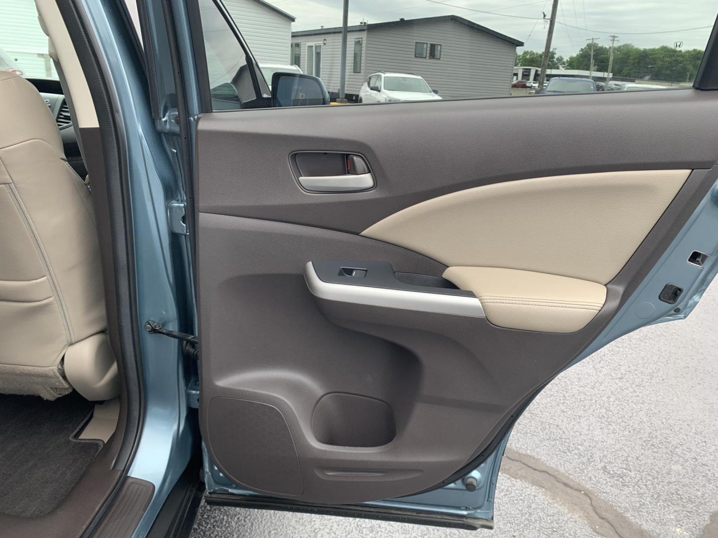 2014 GREEN /TAN Honda CR-V EX-L 4WD (2HKRM4H75EH) with an 2.4L L4 DOHC 16V engine, 5-Speed Automatic transmission, located at 506 S. Kingshighway, Cape Girardeau, MO, 63703, (573) 235-5000, 37.294991, -89.553635 - 2014 Honda CR-V EX-L AWD 76,xxx miles Heated Seats Sunroof Power Seat All Wheel Drive Keyless Entry Power Windows/Locks/Mirrors We have financing available and we accept trades! Fill out a credit application on our website or come by today! If you have any questions, give us a call at (57 - Photo#11