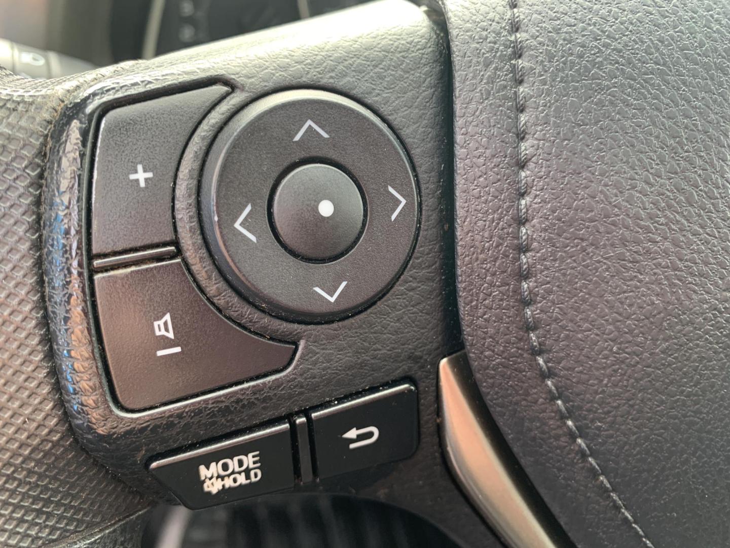 2015 RED /BLACK Toyota RAV4 XLE FWD (2T3WFREV0FW) with an 2.5L L4 DOHC 16V engine, Automatic transmission, located at 506 S. Kingshighway, Cape Girardeau, MO, 63703, (573) 235-5000, 37.294991, -89.553635 - 2015 Toyota RAV4 XLE 124,xxx miles Sunroof Backup Cam Bluetooth Front Wheel Drive Keyless Entry Power Windows/Locks/Mirrors We have financing available and we accept trades! Fill out a credit application on our website or come by today! If you have any questions, give us a call at (573) 2 - Photo#21