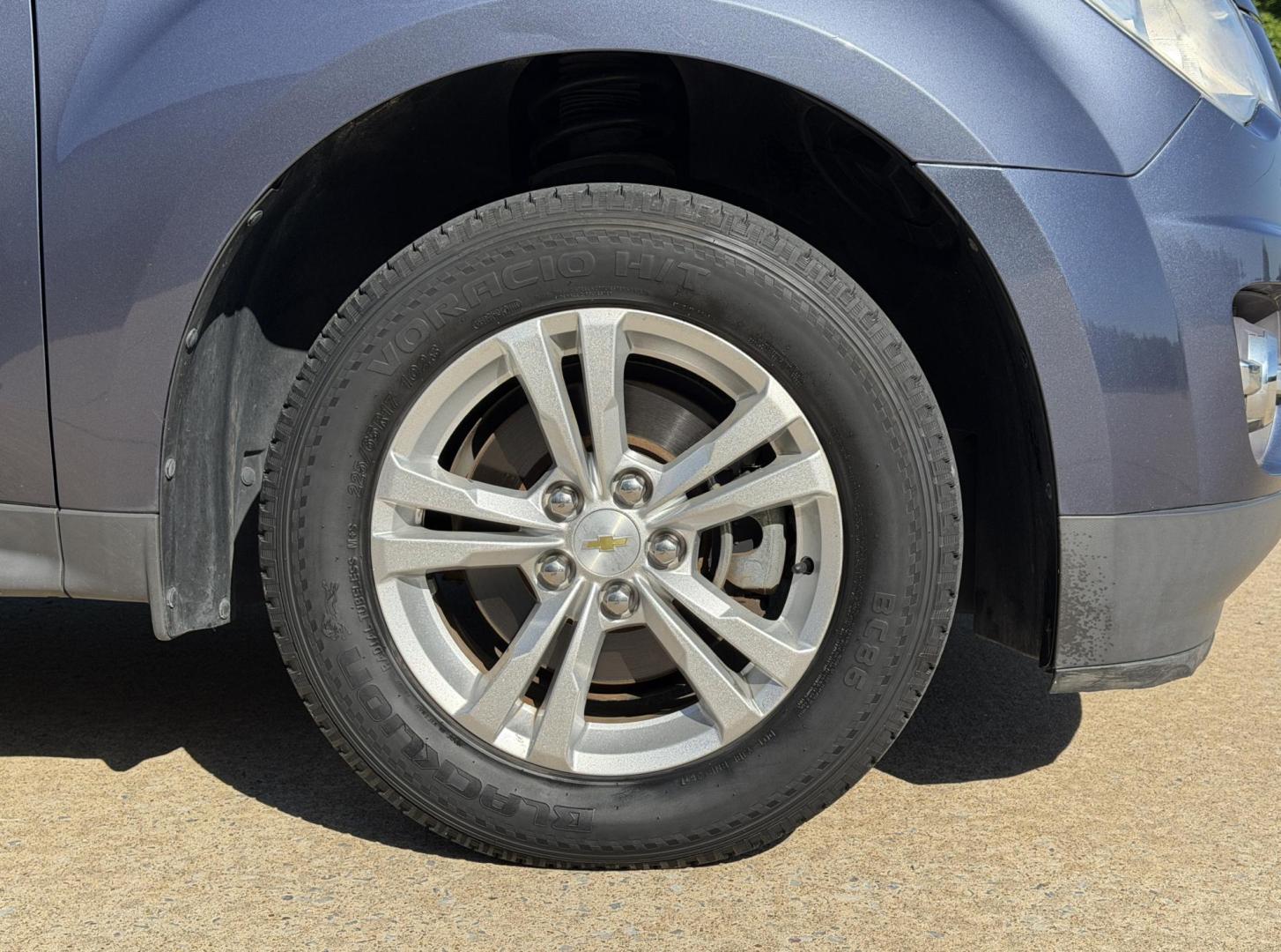 2013 BLUE /Black Chevrolet Equinox 2LT 2WD (2GNALPEKXD6) with an 2.4L 4 Cyl. engine, Automatic transmission, located at 2990 Old Orchard Rd., Jackson, MO, 63755, 37.354214, -89.612106 - 2013 Chevrolet Equinox LT 105xxx miles Front Wheel Drive 2.4L 4 Cyl. Automatic Backup Camera Power Driver Seat Heated Seats Bluetooth Remote Start Cruise Power Windows/Locks/Mirrors We have financing available and we accept trades! Fill out a credit application on our website or come by - Photo#38