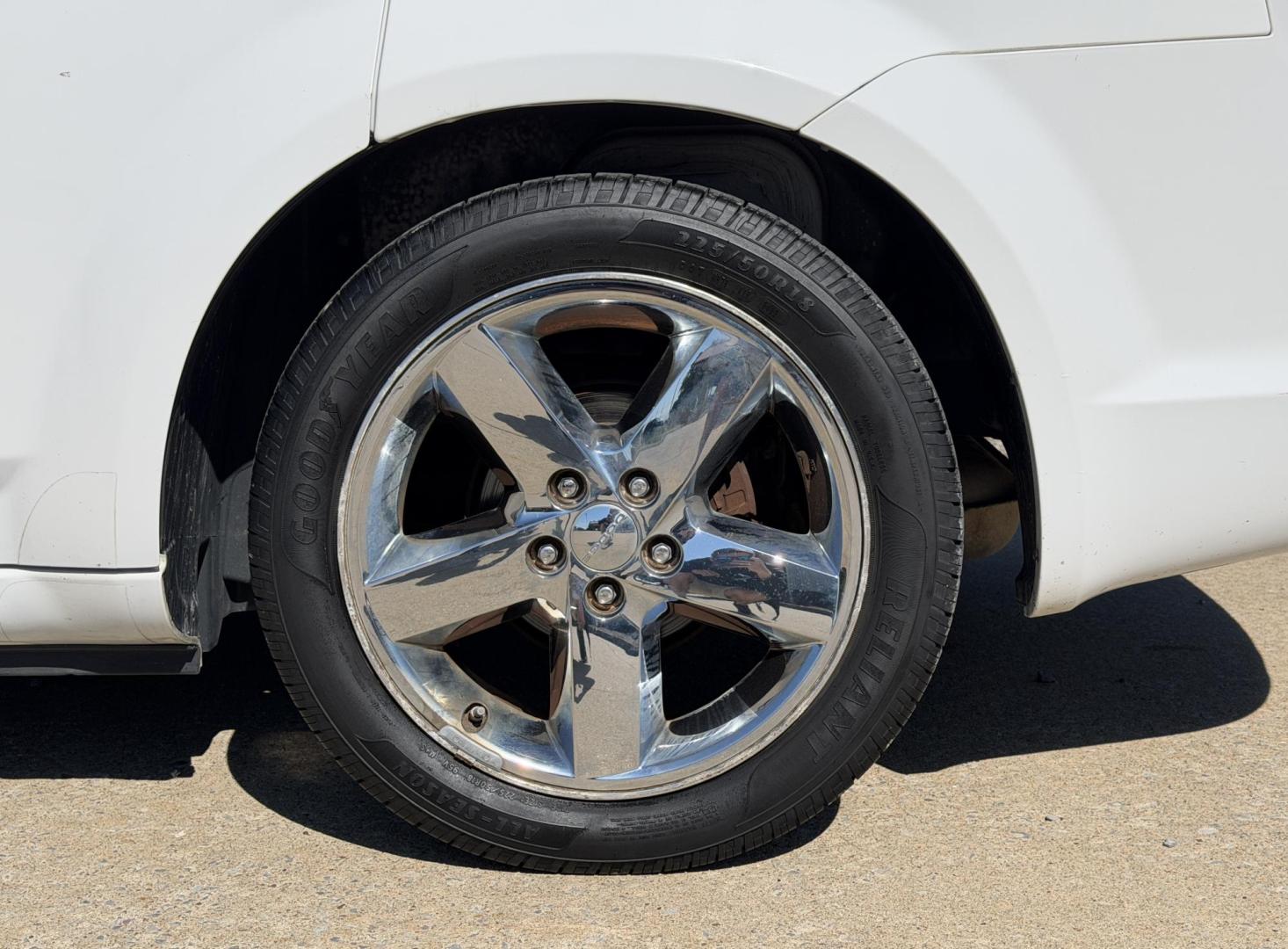 2014 WHITE /Black Dodge Avenger SE (1C3CDZAB2EN) with an 2.4L 4 Cyl. engine, Automatic transmission, located at 2990 Old Orchard Rd., Jackson, MO, 63755, 37.354214, -89.612106 - 2014 Dodge Avenger SE 1-Owner 118xxx miles Front Wheel Drive 2.4L 4 Cyl. Automatic Cruise Power Windows/Locks/Mirrors We have financing available and we accept trades! Fill out a credit application on our website or come by today! If you have any questions, give us a call at (573) 204-7777 - Photo#31