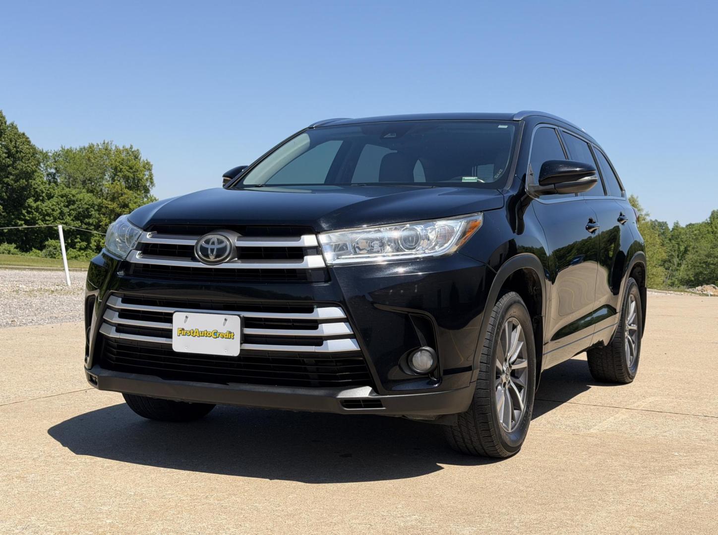 2018 BLACK /Gray Toyota Highlander XLE AWD V6 (5TDJZRFH0JS) with an 3.5L V6 engine, Automatic transmission, located at 2990 Old Orchard Rd., Jackson, MO, 63755, 37.354214, -89.612106 - 2018 Toyota Highlander XLE 1-Owner 195xxx miles All Wheel Drive 3.5L V6 Automatic Leather 3rd Row Navigation Power/Heated Seats Backup Camera Sunroof Bluetooth Cruise Power Windows/Locks/Mirrors We have financing available and we accept trades! Fill out a credit application on our web - Photo#7