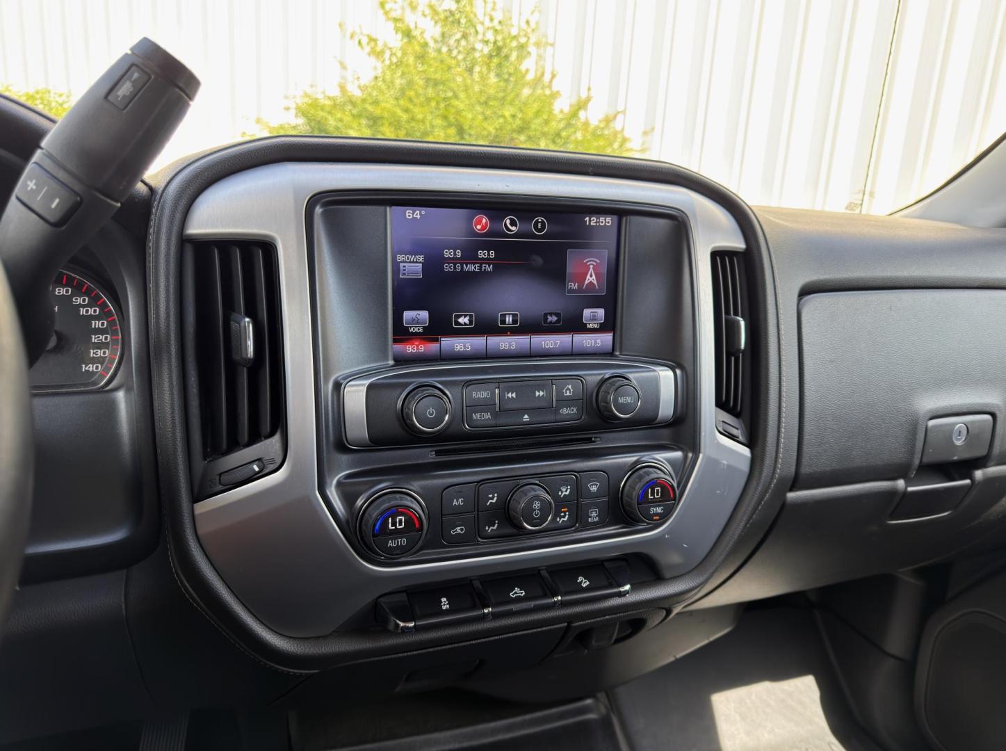 2016 GRAY /Black GMC Sierra 1500 SLE Double Cab 4WD (1GTV2MEC6GZ) with an 5.3L V8 engine, Automatic transmission, located at 2990 Old Orchard Rd., Jackson, MO, 63755, 37.354214, -89.612106 - 2016 GMC Sierra 1500 SLE 97xxx miles 4x4 5.3L V8 Automatic Backup Camera Power Driver Seat Bluetooth Remote Start Cruise Power Windows/Locks/Mirrors We have financing available and we accept trades! Fill out a credit application on our website or come by today! If you have any questions, - Photo#25