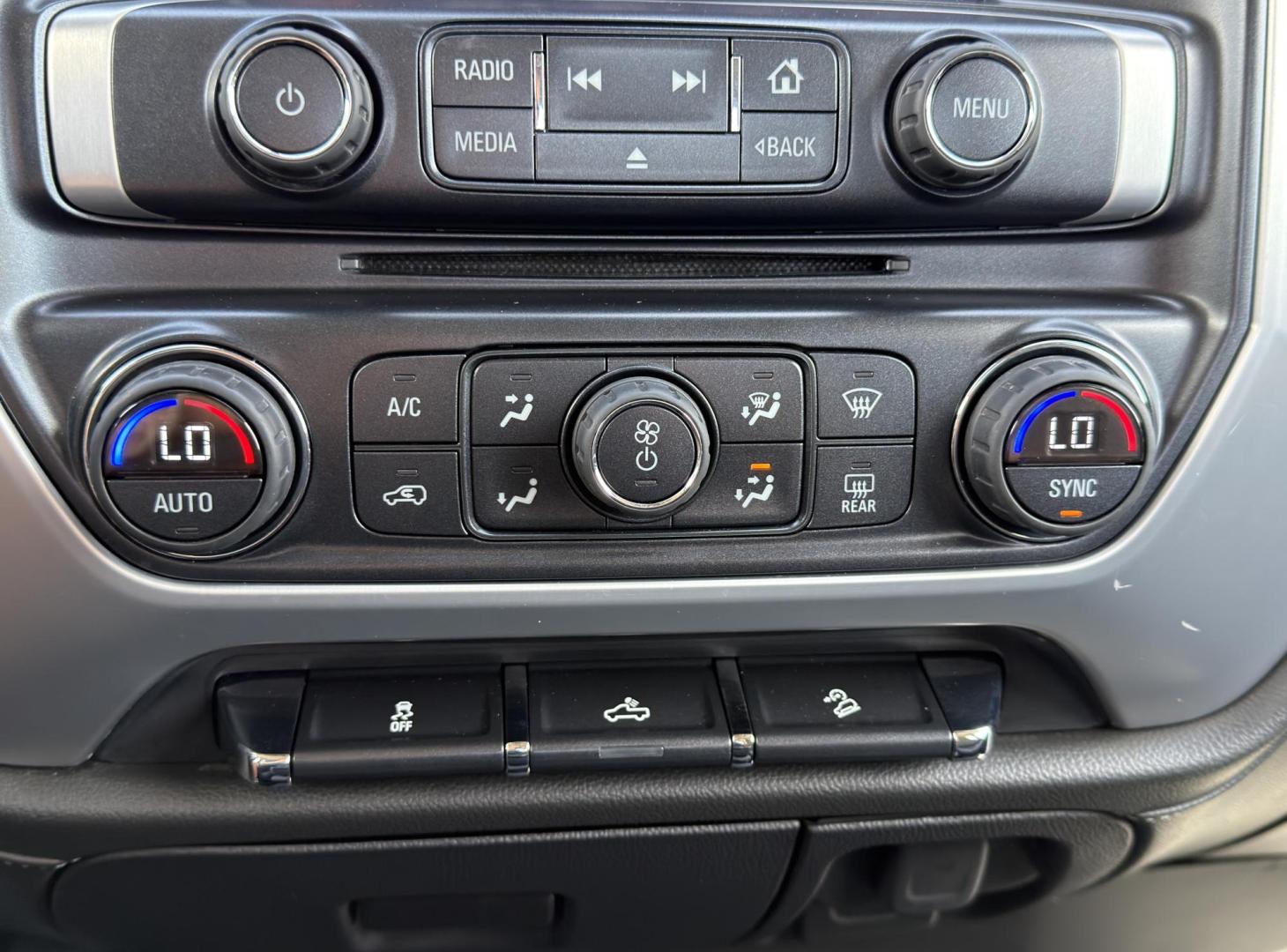 2016 GRAY /Black GMC Sierra 1500 SLE Double Cab 4WD (1GTV2MEC6GZ) with an 5.3L V8 engine, Automatic transmission, located at 2990 Old Orchard Rd., Jackson, MO, 63755, 37.354214, -89.612106 - 2016 GMC Sierra 1500 SLE 97xxx miles 4x4 5.3L V8 Automatic Backup Camera Power Driver Seat Bluetooth Remote Start Cruise Power Windows/Locks/Mirrors We have financing available and we accept trades! Fill out a credit application on our website or come by today! If you have any questions, - Photo#27