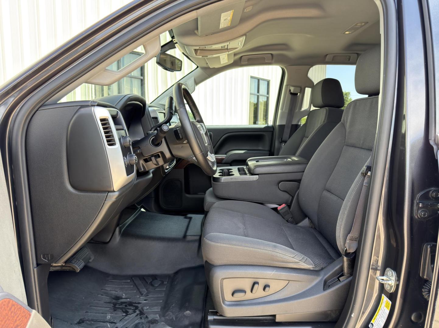 2016 GRAY /Black GMC Sierra 1500 SLE Double Cab 4WD (1GTV2MEC6GZ) with an 5.3L V8 engine, Automatic transmission, located at 2990 Old Orchard Rd., Jackson, MO, 63755, 37.354214, -89.612106 - 2016 GMC Sierra 1500 SLE 97xxx miles 4x4 5.3L V8 Automatic Backup Camera Power Driver Seat Bluetooth Remote Start Cruise Power Windows/Locks/Mirrors We have financing available and we accept trades! Fill out a credit application on our website or come by today! If you have any questions, - Photo#14
