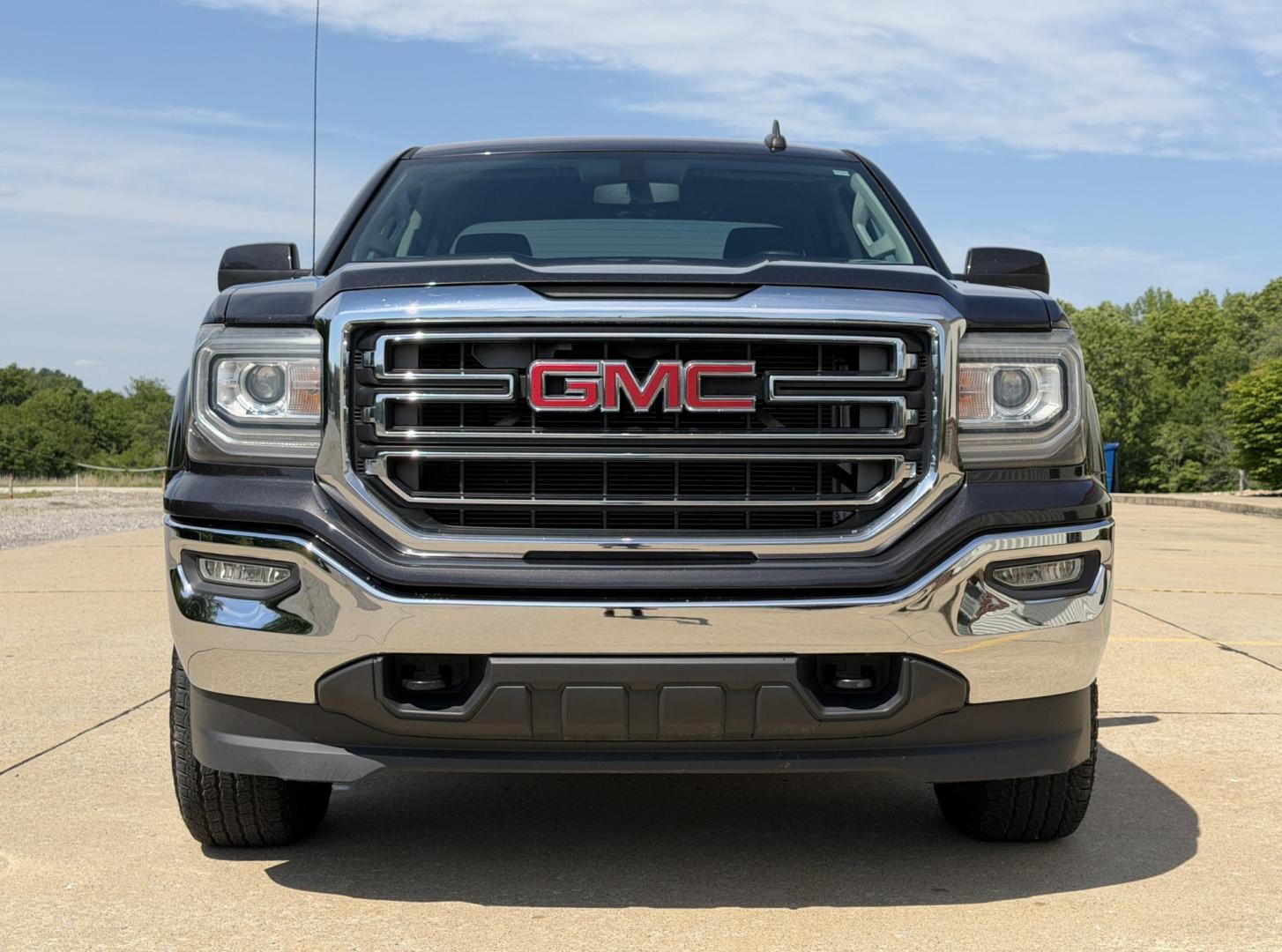 2016 GRAY /Black GMC Sierra 1500 SLE Double Cab 4WD (1GTV2MEC6GZ) with an 5.3L V8 engine, Automatic transmission, located at 2990 Old Orchard Rd., Jackson, MO, 63755, 37.354214, -89.612106 - 2016 GMC Sierra 1500 SLE 97xxx miles 4x4 5.3L V8 Automatic Backup Camera Power Driver Seat Bluetooth Remote Start Cruise Power Windows/Locks/Mirrors We have financing available and we accept trades! Fill out a credit application on our website or come by today! If you have any questions, - Photo#12
