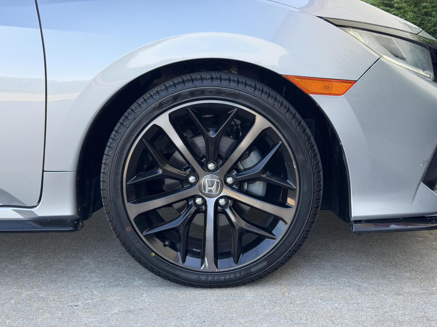 2021 SILVER /Black Honda Civic Sport Hatchback CVT (SHHFK7H49MU) with an 1.5L 4 Cyl. engine, CVT transmission, located at 2990 Old Orchard Rd., Jackson, MO, 63755, 37.354214, -89.612106 - 2021 Honda Civic Sport 86xxx miles Front Wheel Drive 1.5L 4 Cyl. Automatic Backup Camera Bluetooth Remote Start Cruise Power Windows/Locks/Mirrors We have financing available and we accept trades! Fill out a credit application on our website or come by today! If you have any questions, gi - Photo#37