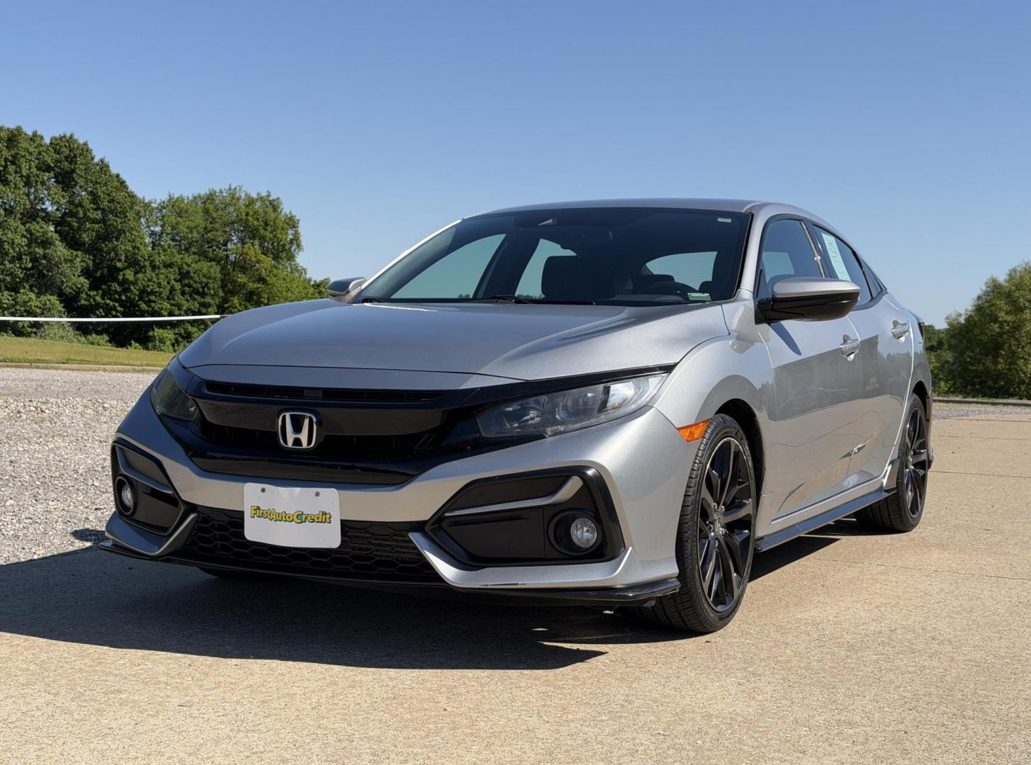 2021 SILVER /Black Honda Civic Sport Hatchback CVT (SHHFK7H49MU) with an 1.5L 4 Cyl. engine, CVT transmission, located at 2990 Old Orchard Rd., Jackson, MO, 63755, 37.354214, -89.612106 - 2021 Honda Civic Sport 86xxx miles Front Wheel Drive 1.5L 4 Cyl. Automatic Backup Camera Bluetooth Remote Start Cruise Power Windows/Locks/Mirrors We have financing available and we accept trades! Fill out a credit application on our website or come by today! If you have any questions, gi - Photo#4