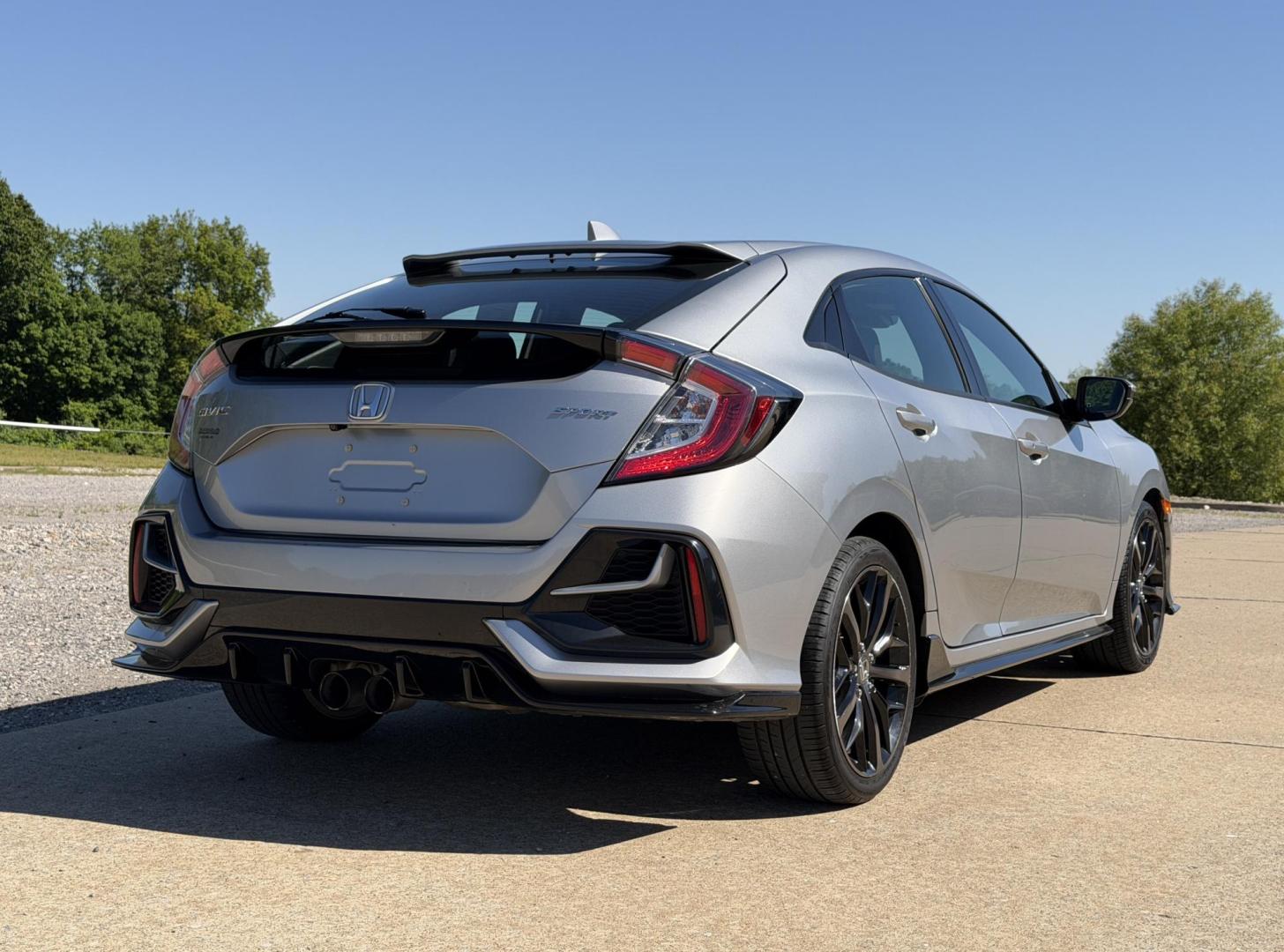 2021 SILVER /Black Honda Civic Sport Hatchback CVT (SHHFK7H49MU) with an 1.5L 4 Cyl. engine, CVT transmission, located at 2990 Old Orchard Rd., Jackson, MO, 63755, 37.354214, -89.612106 - 2021 Honda Civic Sport 86xxx miles Front Wheel Drive 1.5L 4 Cyl. Automatic Backup Camera Bluetooth Remote Start Cruise Power Windows/Locks/Mirrors We have financing available and we accept trades! Fill out a credit application on our website or come by today! If you have any questions, gi - Photo#7