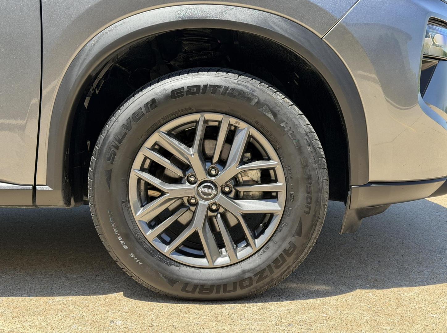 2024 GRAY /Black Nissan Rogue S (5N1BT3AA7RC) with an 1.5L 3 Cyl. engine, CVT transmission, located at 2990 Old Orchard Rd., Jackson, MO, 63755, 37.354214, -89.612106 - 2024 Nissan Rogue S 1-Owner 71xxx miles Front Wheel Drive 1.5L 3 Cyl. Automatic Backup Camera Bluetooth Cruise Power Windows/Locks/Mirrors We have financing available and we accept trades! Fill out a credit application on our website or come by today! If you have any questions, give us a - Photo#35