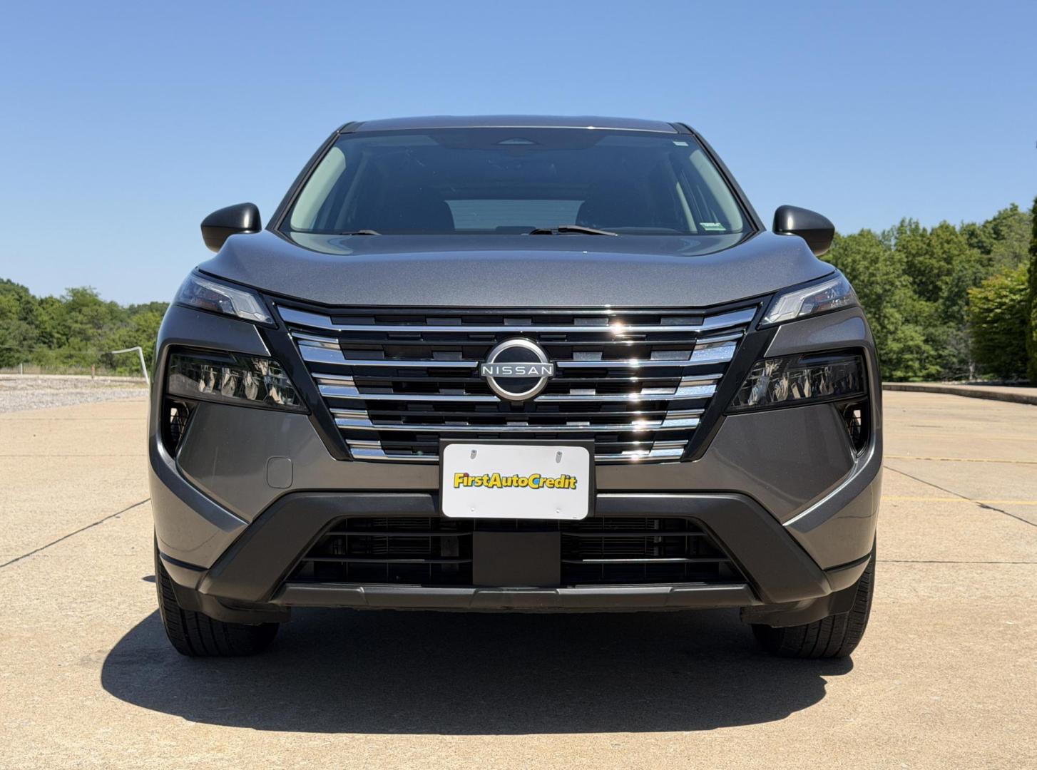 2024 GRAY /Black Nissan Rogue S (5N1BT3AA7RC) with an 1.5L 3 Cyl. engine, CVT transmission, located at 2990 Old Orchard Rd., Jackson, MO, 63755, 37.354214, -89.612106 - 2024 Nissan Rogue S 1-Owner 71xxx miles Front Wheel Drive 1.5L 3 Cyl. Automatic Backup Camera Bluetooth Cruise Power Windows/Locks/Mirrors We have financing available and we accept trades! Fill out a credit application on our website or come by today! If you have any questions, give us a - Photo#9