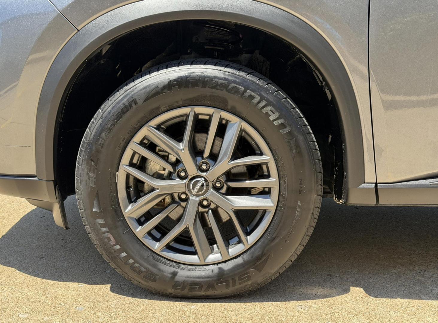 2024 GRAY /Black Nissan Rogue S (5N1BT3AA7RC) with an 1.5L 3 Cyl. engine, CVT transmission, located at 2990 Old Orchard Rd., Jackson, MO, 63755, 37.354214, -89.612106 - 2024 Nissan Rogue S 1-Owner 71xxx miles Front Wheel Drive 1.5L 3 Cyl. Automatic Backup Camera Bluetooth Cruise Power Windows/Locks/Mirrors We have financing available and we accept trades! Fill out a credit application on our website or come by today! If you have any questions, give us a - Photo#32