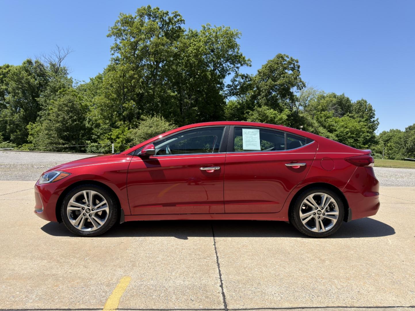 2017 RED /Gray Hyundai Elantra Limited (KMHD84LF6HU) with an 1.8L 4 Cyl. engine, Automatic transmission, located at 2990 Old Orchard Rd., Jackson, MO, 63755, 37.354214, -89.612106 - 2017 Hyundai Elantra Limited 1-Owner 104xxx miles Front Wheel Drive 2.0L 4 Cyl. Automatic Leather Backup Camera Power Driver Seat Heated Seats Bluetooth Cruise Power Windows/Locks/Mirrors We have financing available and we accept trades! Fill out a credit application on our website or c - Photo#6