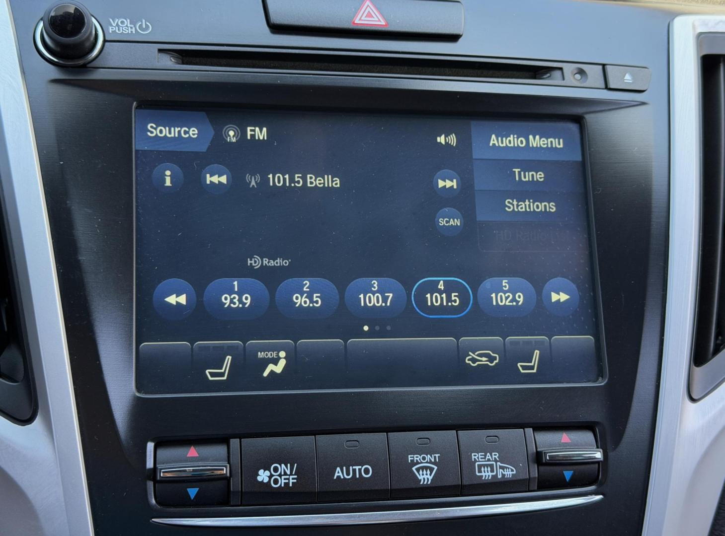 2019 BLUE /Black Acura TLX A-Spec 2.4L (19UUB1F68KA) with an 2.4L 4 Cyl. engine, Automatic transmission, located at 2990 Old Orchard Rd., Jackson, MO, 63755, 37.354214, -89.612106 - 2019 Acura TLX A-Spec 90xxx miles Front Wheel Drive 2.4L 4 Cyl. Automatic Navigation Power/Heated/Cooled Seats Backup Camera Sunroof Bluetooth Remote Start Cruise Power Windows/Locks/Mirrors We have financing available and we accept trades! Fill out a credit application on our website o - Photo#28