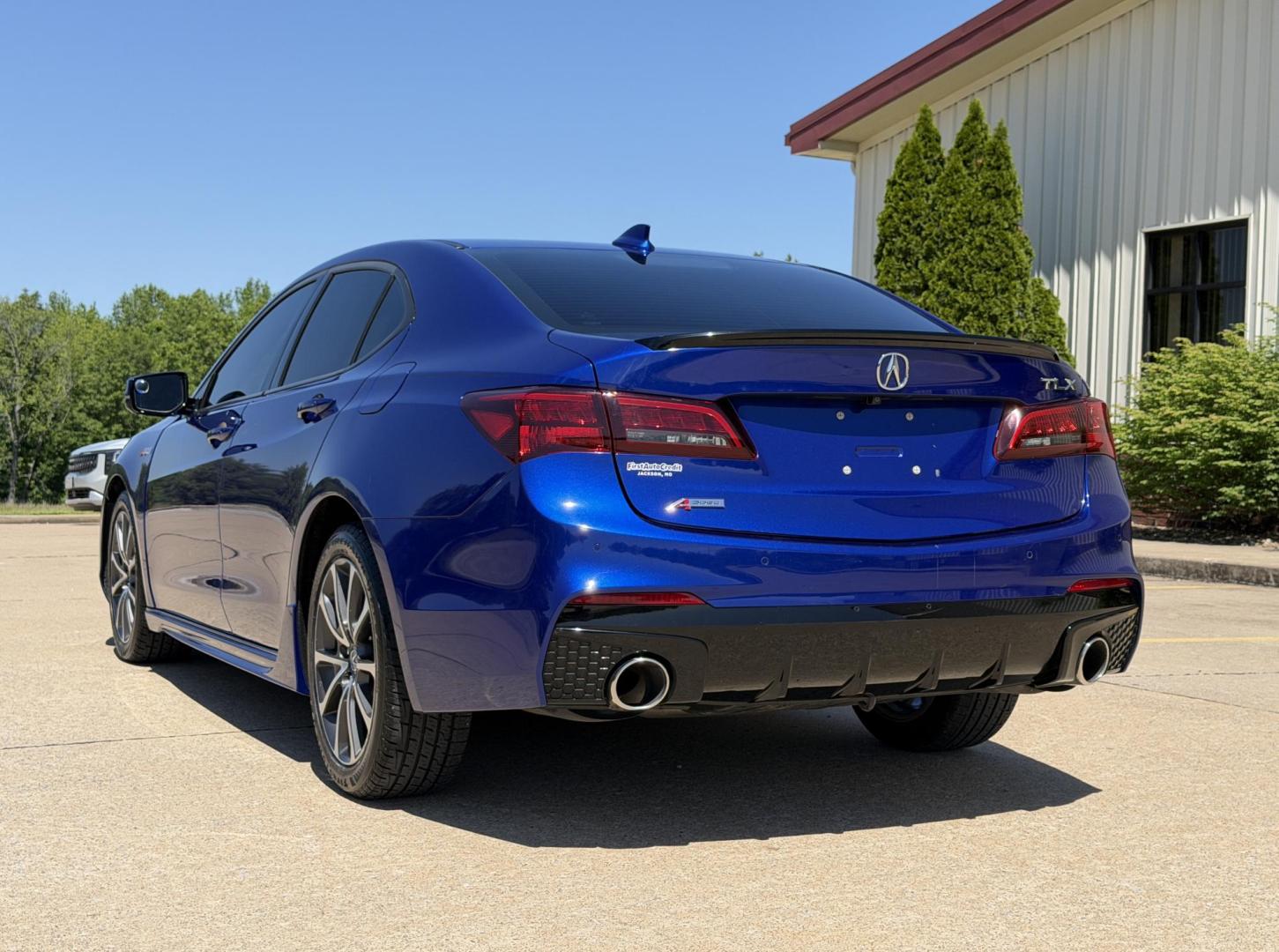 2019 BLUE /Black Acura TLX A-Spec 2.4L (19UUB1F68KA) with an 2.4L 4 Cyl. engine, Automatic transmission, located at 2990 Old Orchard Rd., Jackson, MO, 63755, 37.354214, -89.612106 - 2019 Acura TLX A-Spec 90xxx miles Front Wheel Drive 2.4L 4 Cyl. Automatic Navigation Power/Heated/Cooled Seats Backup Camera Sunroof Bluetooth Remote Start Cruise Power Windows/Locks/Mirrors We have financing available and we accept trades! Fill out a credit application on our website o - Photo#11