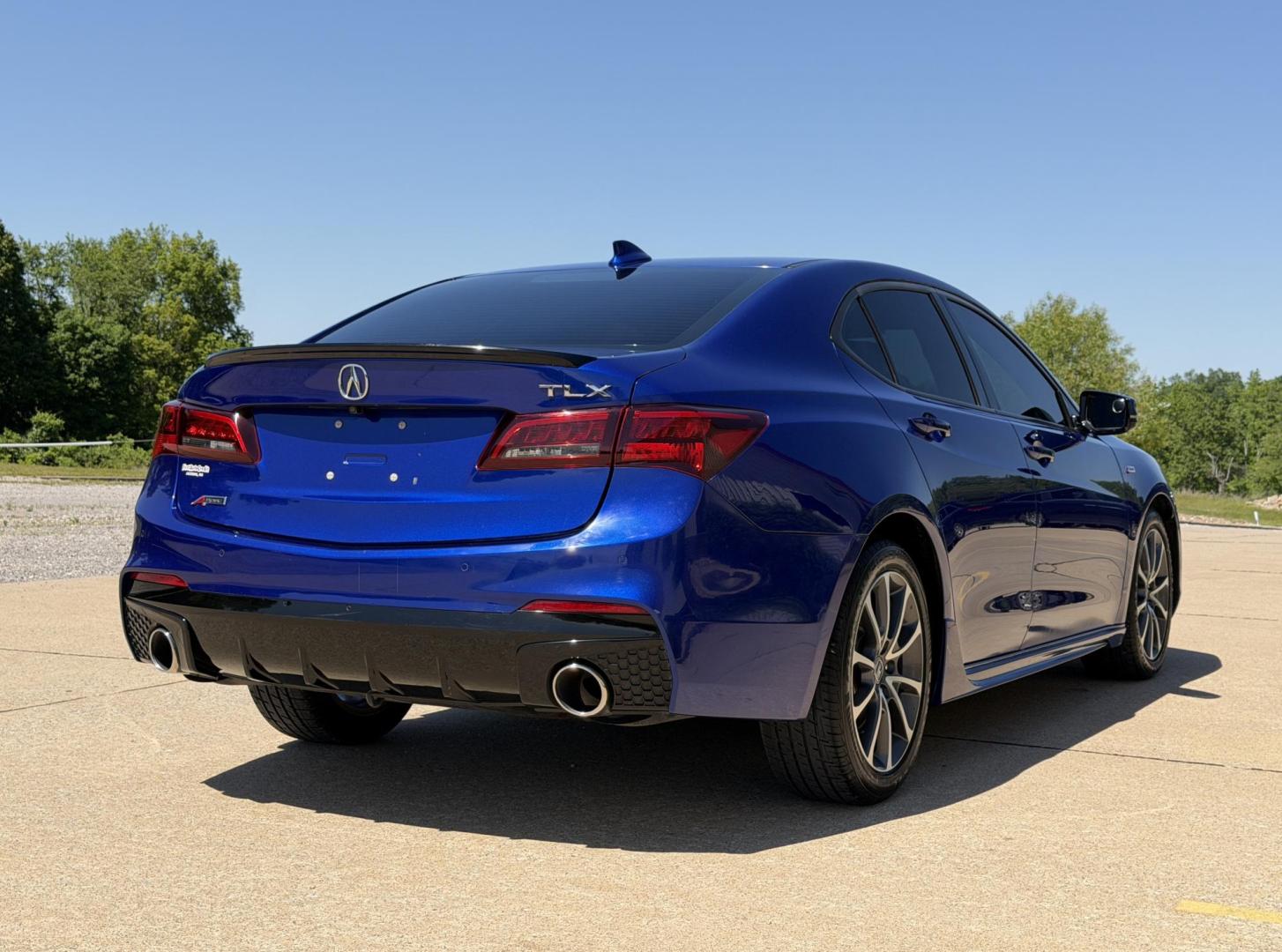 2019 BLUE /Black Acura TLX A-Spec 2.4L (19UUB1F68KA) with an 2.4L 4 Cyl. engine, Automatic transmission, located at 2990 Old Orchard Rd., Jackson, MO, 63755, 37.354214, -89.612106 - 2019 Acura TLX A-Spec 90xxx miles Front Wheel Drive 2.4L 4 Cyl. Automatic Navigation Power/Heated/Cooled Seats Backup Camera Sunroof Bluetooth Remote Start Cruise Power Windows/Locks/Mirrors We have financing available and we accept trades! Fill out a credit application on our website o - Photo#10