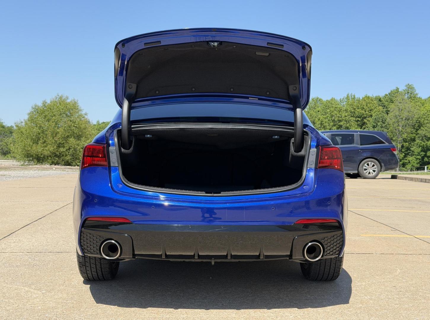 2019 BLUE /Black Acura TLX A-Spec 2.4L (19UUB1F68KA) with an 2.4L 4 Cyl. engine, Automatic transmission, located at 2990 Old Orchard Rd., Jackson, MO, 63755, 37.354214, -89.612106 - 2019 Acura TLX A-Spec 90xxx miles Front Wheel Drive 2.4L 4 Cyl. Automatic Navigation Power/Heated/Cooled Seats Backup Camera Sunroof Bluetooth Remote Start Cruise Power Windows/Locks/Mirrors We have financing available and we accept trades! Fill out a credit application on our website o - Photo#20