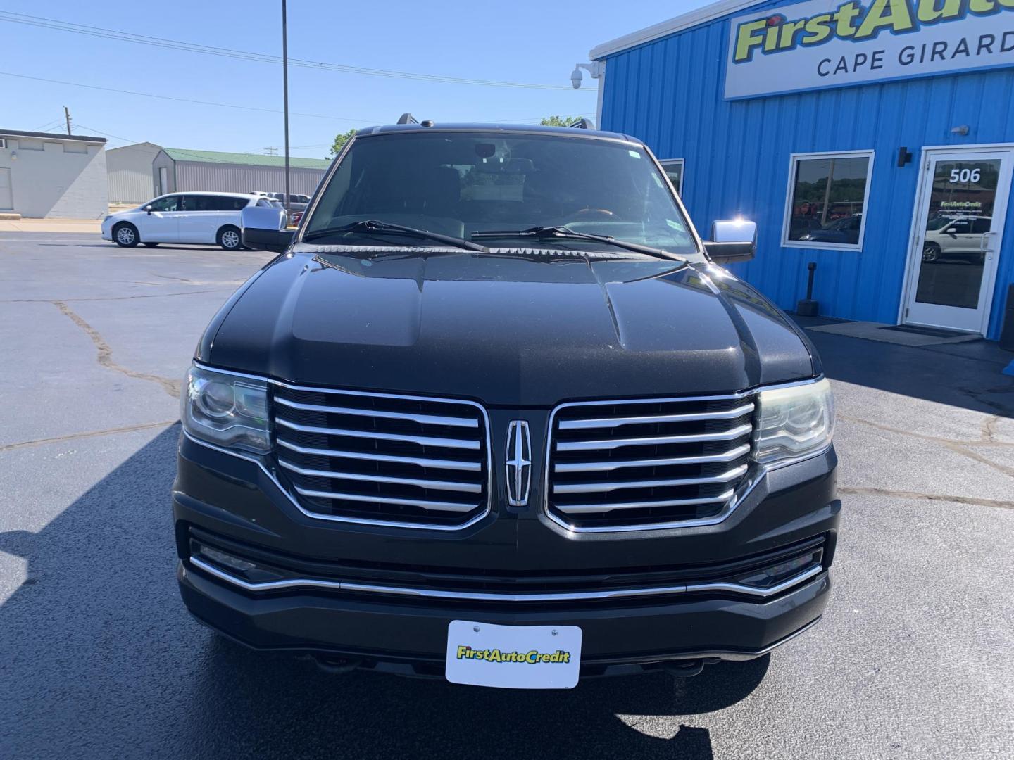 2015 BLACK /BLACK Lincoln Navigator 4WD (5LMJJ2JT8FE) with an 3.5L V6 DOHC 24V FFV engine, Automatic transmission, located at 506 S. Kingshighway, Cape Girardeau, MO, 63703, (573) 235-5000, 37.294991, -89.553635 - 2015 Lincoln Navigator 4WD 211,xxx miles Heated Seats Cooled Seats Power Tilt Wheel Bluetooth Sunroof 4 wheel drive Backup Camera 3rd. Row We have financing available and we accept trades! Fill out a credit application on our website or come by today! If you have any questions, give us a - Photo#1