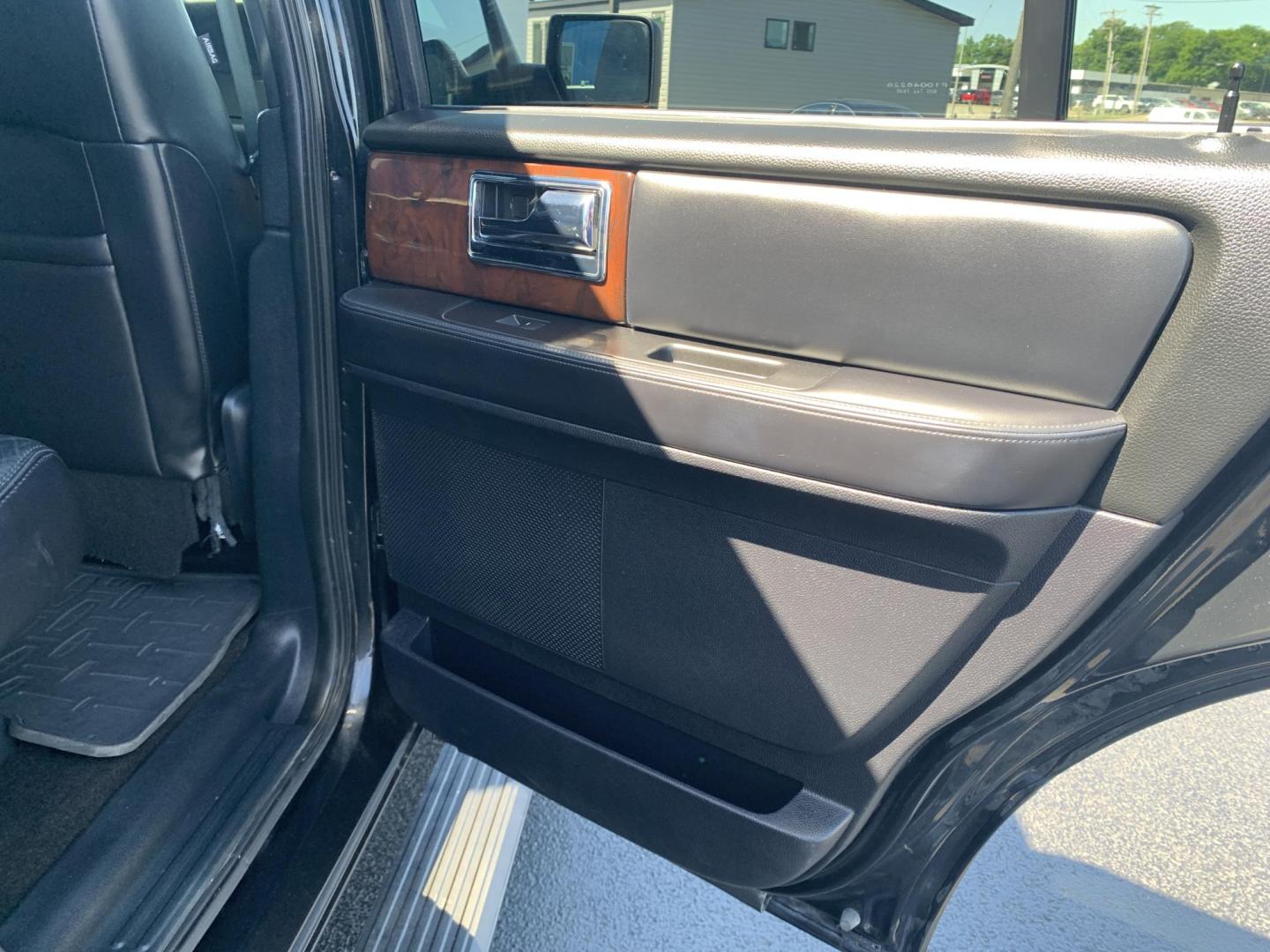 2015 BLACK /BLACK Lincoln Navigator 4WD (5LMJJ2JT8FE) with an 3.5L V6 DOHC 24V FFV engine, Automatic transmission, located at 506 S. Kingshighway, Cape Girardeau, MO, 63703, (573) 235-5000, 37.294991, -89.553635 - 2015 Lincoln Navigator 4WD 211,xxx miles Heated Seats Cooled Seats Power Tilt Wheel Bluetooth Sunroof 4 wheel drive Backup Camera 3rd. Row We have financing available and we accept trades! Fill out a credit application on our website or come by today! If you have any questions, give us a - Photo#14