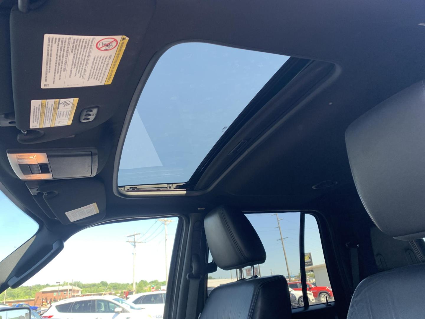 2015 BLACK /BLACK Lincoln Navigator 4WD (5LMJJ2JT8FE) with an 3.5L V6 DOHC 24V FFV engine, Automatic transmission, located at 506 S. Kingshighway, Cape Girardeau, MO, 63703, (573) 235-5000, 37.294991, -89.553635 - 2015 Lincoln Navigator 4WD 211,xxx miles Heated Seats Cooled Seats Power Tilt Wheel Bluetooth Sunroof 4 wheel drive Backup Camera 3rd. Row We have financing available and we accept trades! Fill out a credit application on our website or come by today! If you have any questions, give us a - Photo#30