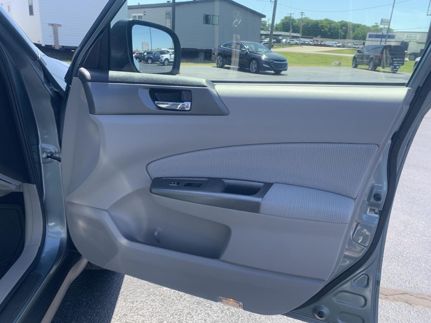 2011 BLUE /GRAY Subaru Forester 2.5X Premium (JF2SHBDC4BH) with an 2.5L H4 SOHC 16V engine, Automatic transmission, located at 506 S. Kingshighway, Cape Girardeau, MO, 63703, (573) 235-5000, 37.294991, -89.553635 - 2011 Subaru Forester 2.5X Premium Only 77,xxx miles AWD Sunroof Power Seat Cruise Heated Seats We have financing available and we accept trades! Fill out a credit application on our website or come by today! If you have any questions, give us a call at (573) 235-5000 or visit our website at - Photo#10