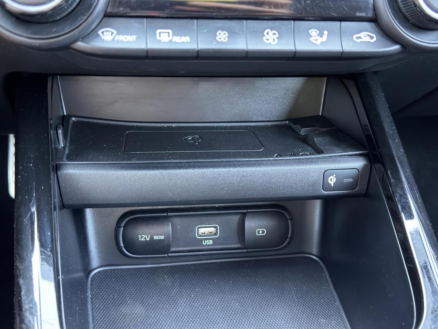 2024 GRAY /Black Kia Forte GT Line (3KPF54AD2RE) with an 2.0L 4 Cyl. engine, CVT transmission, located at 2990 Old Orchard Rd., Jackson, MO, 63755, 37.354214, -89.612106 - 2024 Kia Forte GT Line 1-Owner 41xxx miles Front Wheel Drive 2L 4 Cyl. Automatic Leather Navigation Power/Heated/Cooled Seats Backup Camera Sunroof Bluetooth Cruise Power Windows/Locks/Mirrors We have financing available and we accept trades! Fill out a credit application on our websit - Photo#29