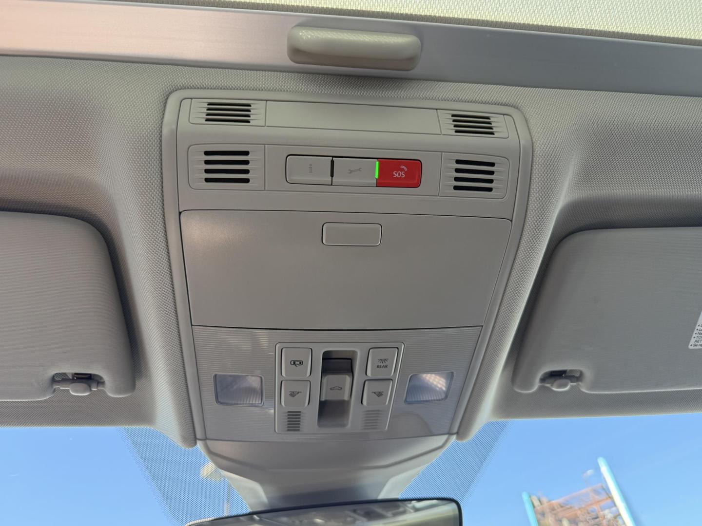 2025 WHITE /Black Volkswagen Jetta SE (3VW7X7BU9SM) with an 1.5L L4 DOHC 16V engine, Automatic transmission, located at 506 S. Kingshighway, Cape Girardeau, MO, 63703, (573) 235-5000, 37.294991, -89.553635 - 2025 Volkswagen Jetta SE 65xxx miles Front Wheel Drive 1.5L 4 Cyl Automatic Leather Backup Camera Power Driver Seat Heated Seats Sunroof Bluetooth Remote Start Cruise Power Windows/Locks/Mirrors We have financing available and we accept trades! Fill out a credit application on our webs - Photo#24