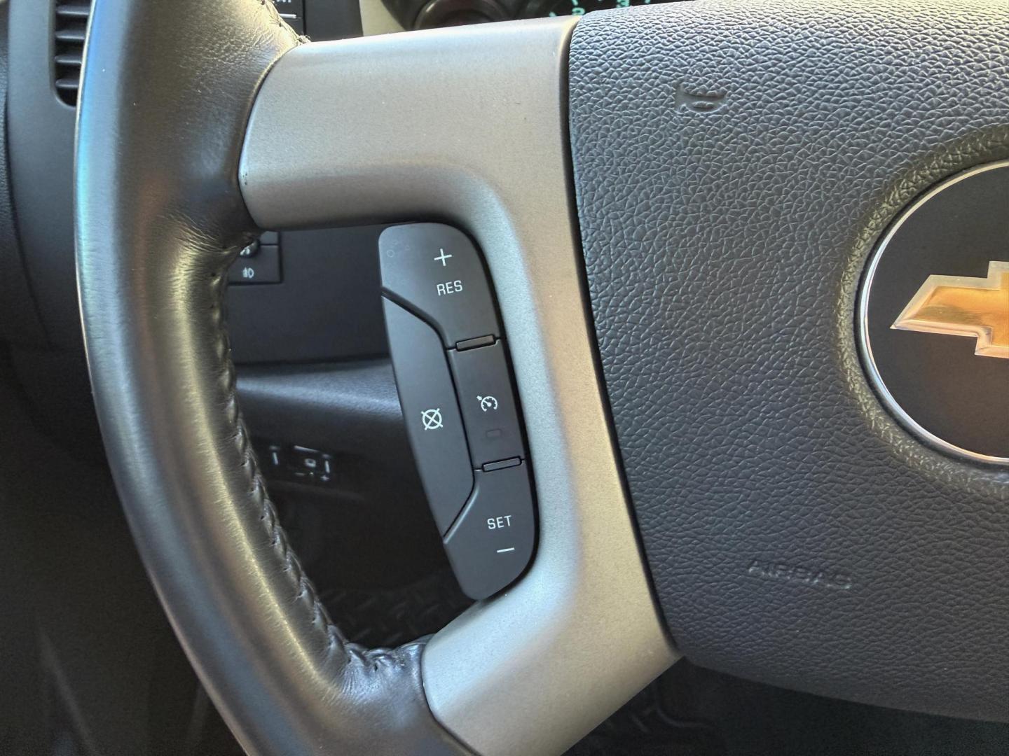 2012 BLACK /Black Chevrolet Silverado 2500HD LT Crew Cab 4WD (1GC1KXCG7CF) with an 6.0L V8 engine, Automatic transmission, located at 2990 Old Orchard Rd., Jackson, MO, 63755, 37.354214, -89.612106 - 2012 Chevrolet Silverado 2500HD LT 102xxx miles 4x4 6.0L V8 Automatic Power Driver Seat Remote Start Cruise Power Windows/Locks/Mirrors We have financing available and we accept trades! Fill out a credit application on our website or come by today! If you have any questions, give us a call - Photo#22