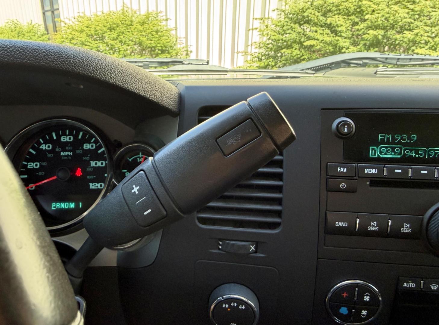 2012 BLACK /Black Chevrolet Silverado 2500HD LT Crew Cab 4WD (1GC1KXCG7CF) with an 6.0L V8 engine, Automatic transmission, located at 2990 Old Orchard Rd., Jackson, MO, 63755, 37.354214, -89.612106 - 2012 Chevrolet Silverado 2500HD LT 102xxx miles 4x4 6.0L V8 Automatic Power Driver Seat Remote Start Cruise Power Windows/Locks/Mirrors We have financing available and we accept trades! Fill out a credit application on our website or come by today! If you have any questions, give us a call - Photo#24