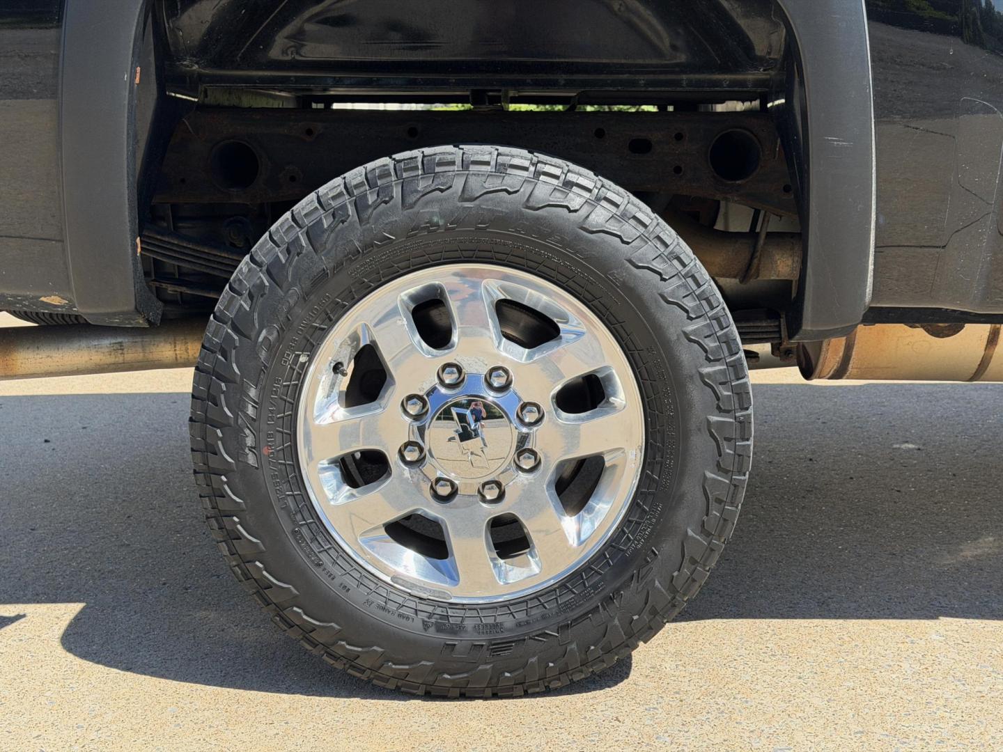 2012 BLACK /Black Chevrolet Silverado 2500HD LT Crew Cab 4WD (1GC1KXCG7CF) with an 6.0L V8 engine, Automatic transmission, located at 2990 Old Orchard Rd., Jackson, MO, 63755, 37.354214, -89.612106 - 2012 Chevrolet Silverado 2500HD LT 102xxx miles 4x4 6.0L V8 Automatic Power Driver Seat Remote Start Cruise Power Windows/Locks/Mirrors We have financing available and we accept trades! Fill out a credit application on our website or come by today! If you have any questions, give us a call - Photo#35