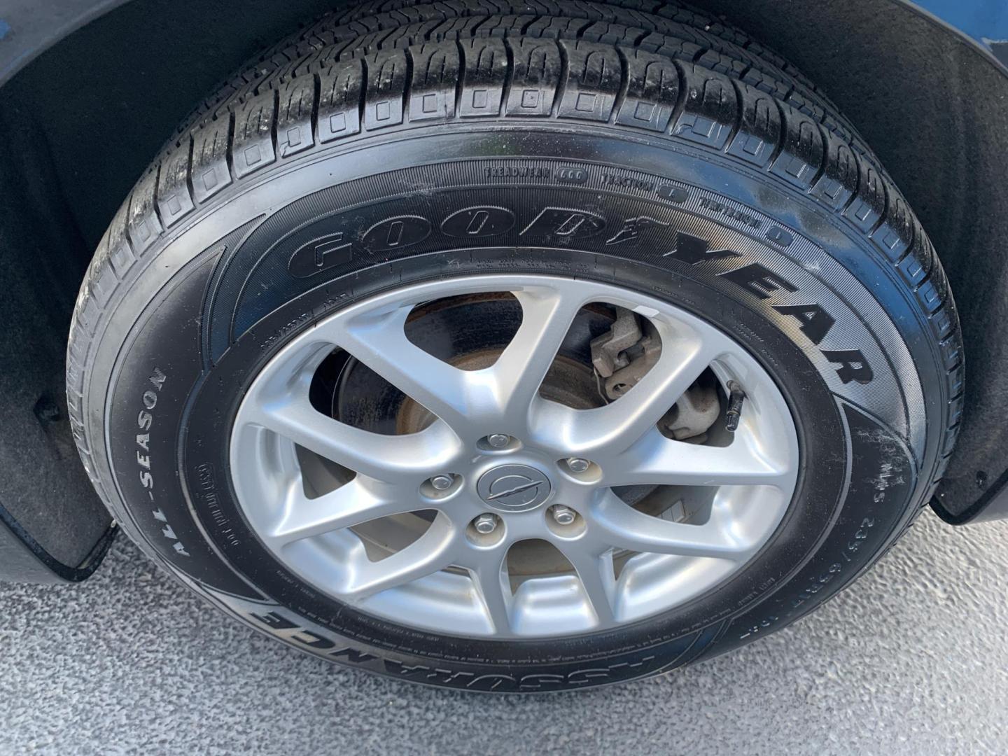2023 BLACK /BLACK Chrysler Pacifica Touring-L (2C4RC1BG8PR) with an 3.6L V6 DOHC 24V engine, Automatic transmission, located at 506 S. Kingshighway, Cape Girardeau, MO, 63703, (573) 235-5000, 37.294991, -89.553635 - 2023 Chrysler Pacifica Touring-L 70,xxx miles One Owner Heated Leather Seats Heated Steering Wheel Adaptive Cruise Power Sliding Doors Keyless Entry Remote Start Power Windows/Locks/Mirros Backup Camera Bluetooth We have financing available and we accept trades! Fill out a credit applica - Photo#35