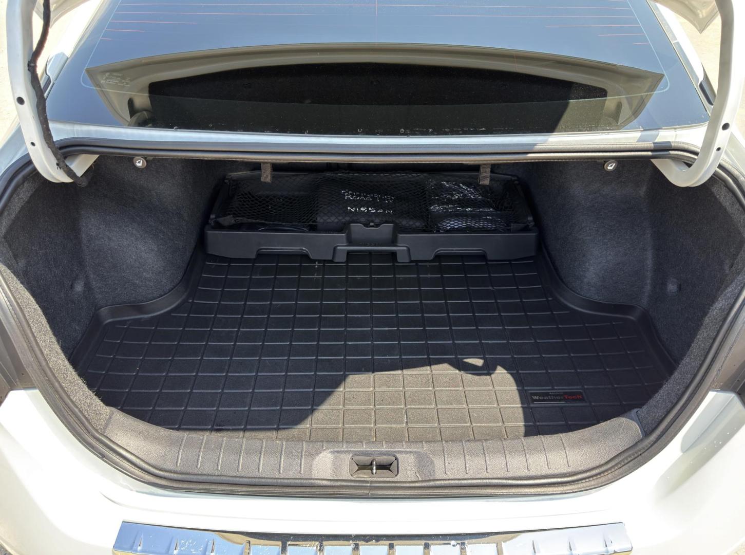 2022 WHITE /Black Nissan Altima 2.5 SR (1N4BL4CV2NN) with an 2.5L 4 Cyl. engine, CVT transmission, located at 2990 Old Orchard Rd., Jackson, MO, 63755, 37.354214, -89.612106 - 2022 Nissan Altima 2.5 SR 1-Owner 99xxx miles Front Wheel Drive 2.5L 4 Cyl. Automatic Leather Backup Camera Power Driver Seat Heated Seats Sunroof Bluetooth Remote Start Cruise Power Windows/Locks/Mirrors We have financing available and we accept trades! Fill out a credit application - Photo#21