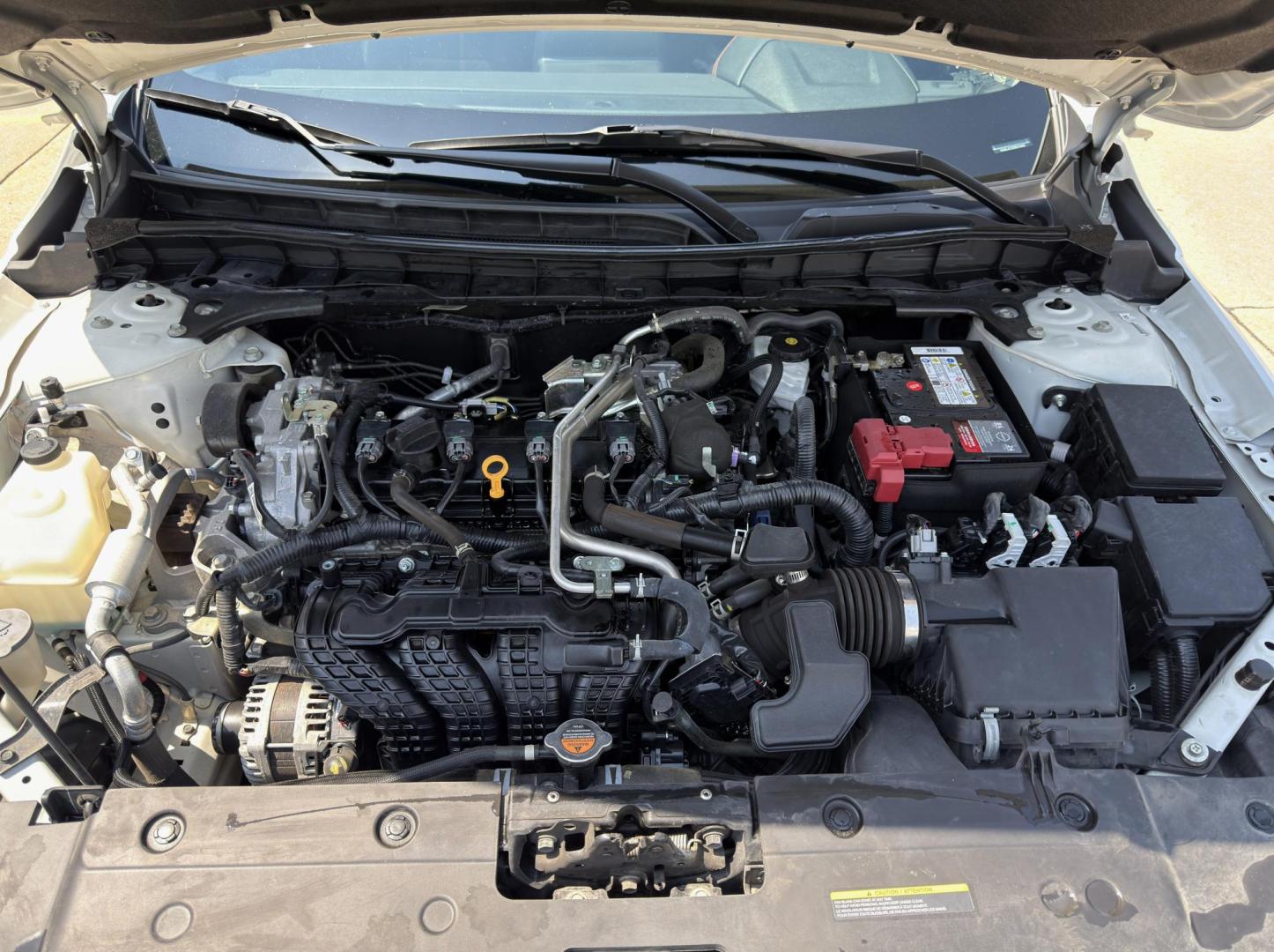 2022 WHITE /Black Nissan Altima 2.5 SR (1N4BL4CV2NN) with an 2.5L 4 Cyl. engine, CVT transmission, located at 2990 Old Orchard Rd., Jackson, MO, 63755, 37.354214, -89.612106 - 2022 Nissan Altima 2.5 SR 1-Owner 99xxx miles Front Wheel Drive 2.5L 4 Cyl. Automatic Leather Backup Camera Power Driver Seat Heated Seats Sunroof Bluetooth Remote Start Cruise Power Windows/Locks/Mirrors We have financing available and we accept trades! Fill out a credit application - Photo#36