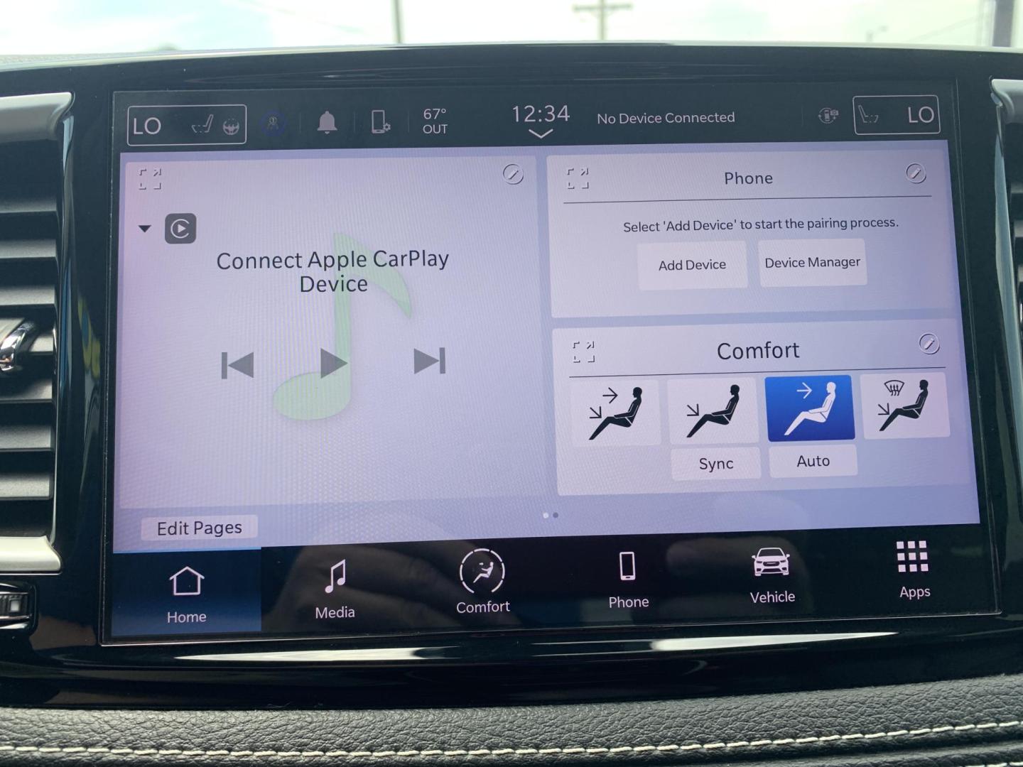 2023 WHITE /BLACK Chrysler Pacifica Touring-L (2C4RC1BG7PR) with an 3.6L V6 DOHC 24V engine, Automatic transmission, located at 506 S. Kingshighway, Cape Girardeau, MO, 63703, (573) 235-5000, 37.294991, -89.553635 - 2023 Chrysler Pacifica Touring-L 133,xxx miles One Owner Heated Seats Heated Steering Wheel Backup Cam Apple Carplay Bluetooth Leather Power Windows/Locks/Mirrors Keyless Entry Remote Start Power Sliding Doors We have financing available and we accept trades! Fill out a credit applica - Photo#26