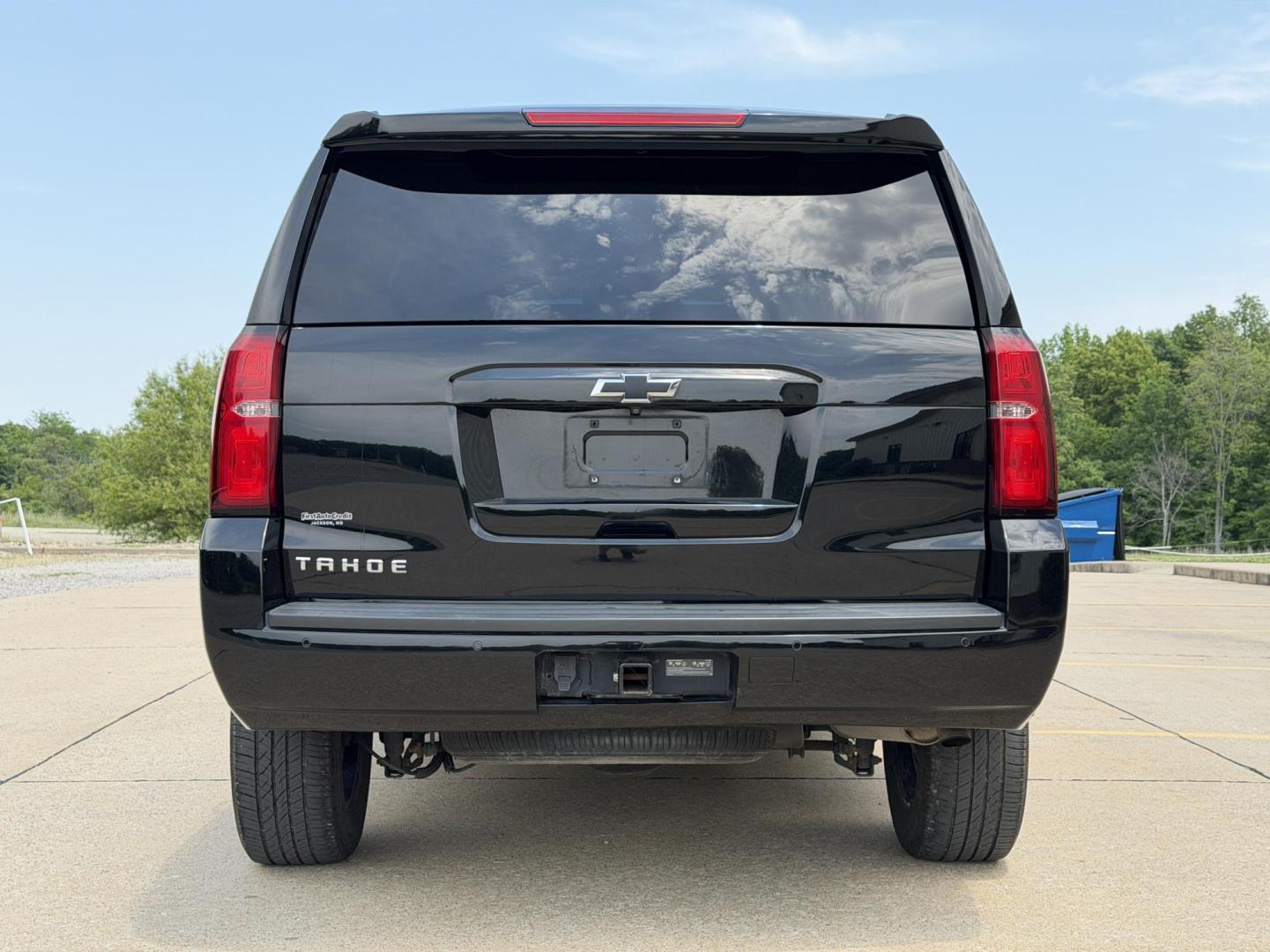 2020 BLACK /Black Chevrolet Tahoe LS 4WD (1GNSKAKC1LR) with an 5.3L V8 engine, Automatic transmission, located at 2990 Old Orchard Rd., Jackson, MO, 63755, 37.354214, -89.612106 - 2020 Chevrolet Tahoe 1500 LS 1-Owner 125xxx miles 4 Wheel Drive 5.3L V8 Automatic Backup Camera Power Seats Bluetooth Remote Start Cruise Power Windows/Locks/Mirrors We have financing available and we accept trades! Fill out a credit application on our website or come by today! If you h - Photo#11