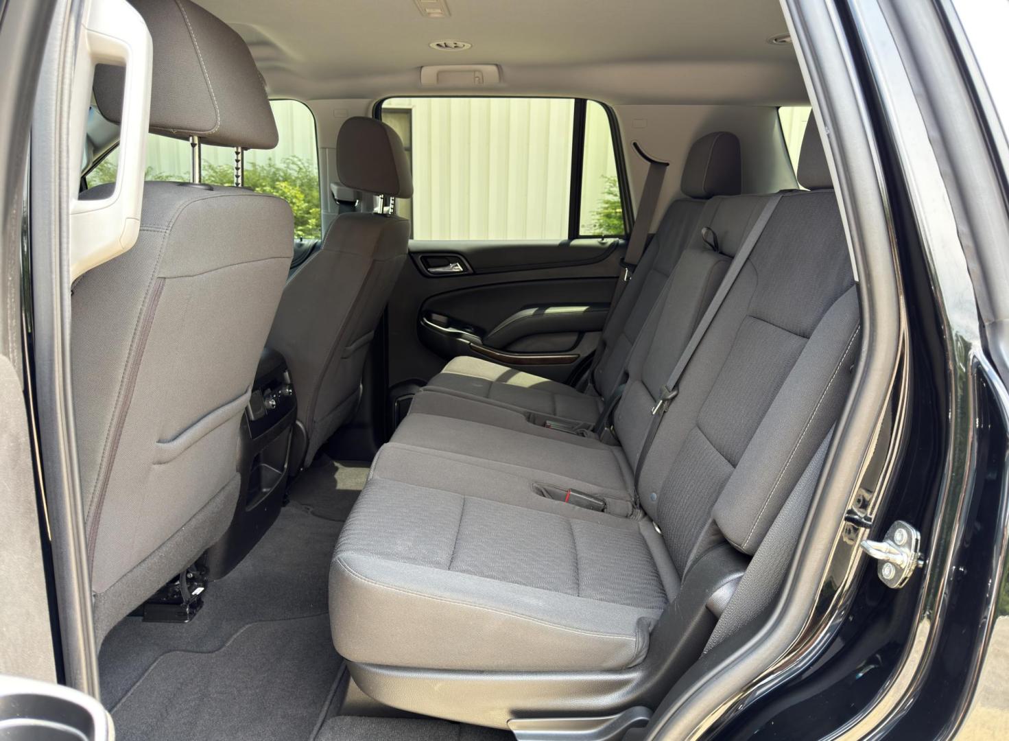 2020 BLACK /Black Chevrolet Tahoe LS 4WD (1GNSKAKC1LR) with an 5.3L V8 engine, Automatic transmission, located at 2990 Old Orchard Rd., Jackson, MO, 63755, 37.354214, -89.612106 - 2020 Chevrolet Tahoe 1500 LS 1-Owner 125xxx miles 4 Wheel Drive 5.3L V8 Automatic Backup Camera Power Seats Bluetooth Remote Start Cruise Power Windows/Locks/Mirrors We have financing available and we accept trades! Fill out a credit application on our website or come by today! If you h - Photo#17