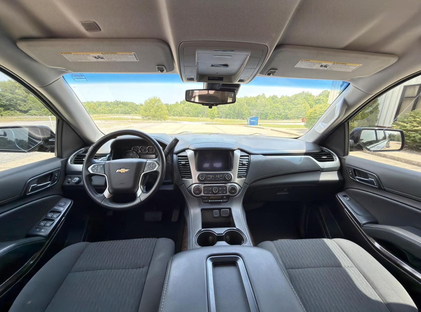 2020 BLACK /Black Chevrolet Tahoe LS 4WD (1GNSKAKC1LR) with an 5.3L V8 engine, Automatic transmission, located at 2990 Old Orchard Rd., Jackson, MO, 63755, 37.354214, -89.612106 - 2020 Chevrolet Tahoe 1500 LS 1-Owner 125xxx miles 4 Wheel Drive 5.3L V8 Automatic Backup Camera Power Seats Bluetooth Remote Start Cruise Power Windows/Locks/Mirrors We have financing available and we accept trades! Fill out a credit application on our website or come by today! If you h - Photo#21