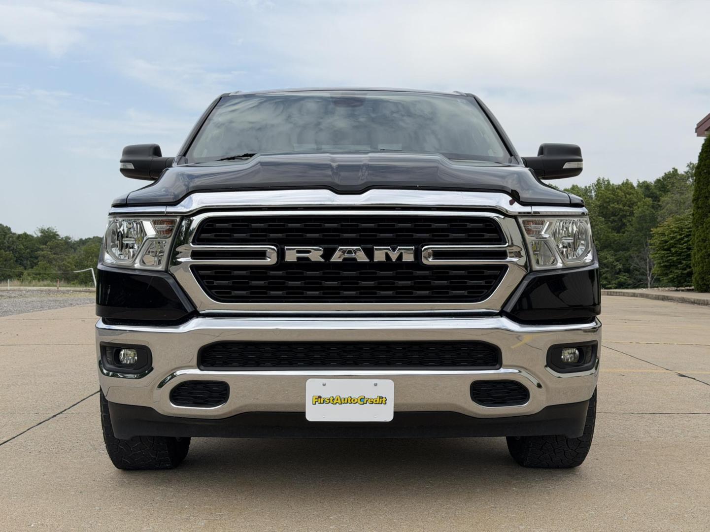2022 BLACK /Gray RAM 1500 Big Horn Crew Cab 4WD (1C6RRFFG2NN) with an 3.6L V6 engine, Automatic transmission, located at 2990 Old Orchard Rd., Jackson, MO, 63755, 37.354214, -89.612106 - 2022 Ram 1500 Big Horn 1-Owner 135xxx miles 4x4 3.6L V6 Automatic Backup Camera Power Driver Seat Bluetooth Remote Start Cruise Power Windows/Locks/Mirrors We have financing available and we accept trades! Fill out a credit application on our website or come by today! If you have any qu - Photo#12
