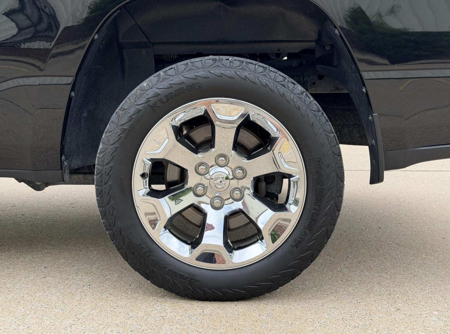 2022 BLACK /Gray RAM 1500 Big Horn Crew Cab 4WD (1C6RRFFG2NN) with an 3.6L V6 engine, Automatic transmission, located at 2990 Old Orchard Rd., Jackson, MO, 63755, 37.354214, -89.612106 - 2022 Ram 1500 Big Horn 1-Owner 135xxx miles 4x4 3.6L V6 Automatic Backup Camera Power Driver Seat Bluetooth Remote Start Cruise Power Windows/Locks/Mirrors We have financing available and we accept trades! Fill out a credit application on our website or come by today! If you have any qu - Photo#37