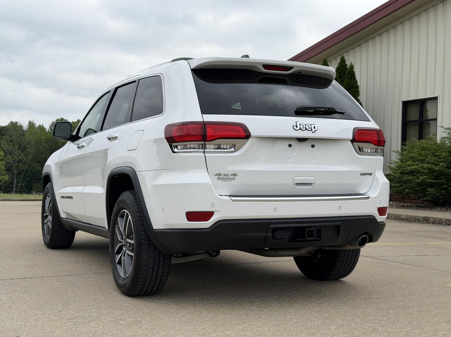 2021 WHITE /Tan Jeep Grand Cherokee Limited 4WD (1C4RJFBG0MC) with an 3.6L V6 engine, Automatic transmission, located at 2990 Old Orchard Rd., Jackson, MO, 63755, 37.354214, -89.612106 - 2021 Jeep Grand Cherokee Limited 1-Owner 120xxx miles 4 Wheel Drive 3.6L V6 Automatic Leather Navigation Power/Heated Seats Heated Steering Wheel Backup Camera Sunroof Bluetooth Remote Start Cruise Power Windows/Locks/Mirrors We have financing available and we accept trades! Fill out - Photo#13