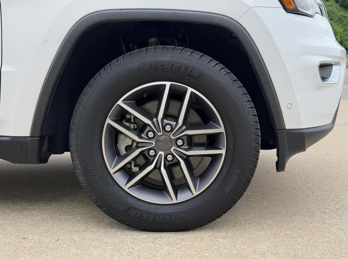 2021 WHITE /Tan Jeep Grand Cherokee Limited 4WD (1C4RJFBG0MC) with an 3.6L V6 engine, Automatic transmission, located at 2990 Old Orchard Rd., Jackson, MO, 63755, 37.354214, -89.612106 - 2021 Jeep Grand Cherokee Limited 1-Owner 120xxx miles 4 Wheel Drive 3.6L V6 Automatic Leather Navigation Power/Heated Seats Heated Steering Wheel Backup Camera Sunroof Bluetooth Remote Start Cruise Power Windows/Locks/Mirrors We have financing available and we accept trades! Fill out - Photo#44