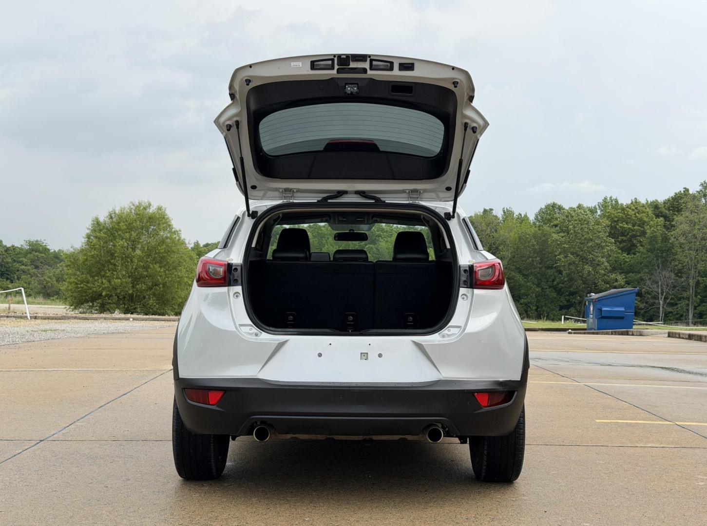 2017 GRAY /Black Mazda CX-3 Touring AWD (JM1DKFC71H0) with an 2.0L 4 Cyl. engine, Automatic transmission, located at 2990 Old Orchard Rd., Jackson, MO, 63755, 37.354214, -89.612106 - 2017 Mazda CX-3 Touring 94xxx miles All Wheel Drive 2.0L 4 Cyl. Automatic Leather Backup Camera Heated Seats Bluetooth Cruise Power Windows/Locks/Mirrors We have financing available and we accept trades! Fill out a credit application on our website or come by today! If you have any quest - Photo#17
