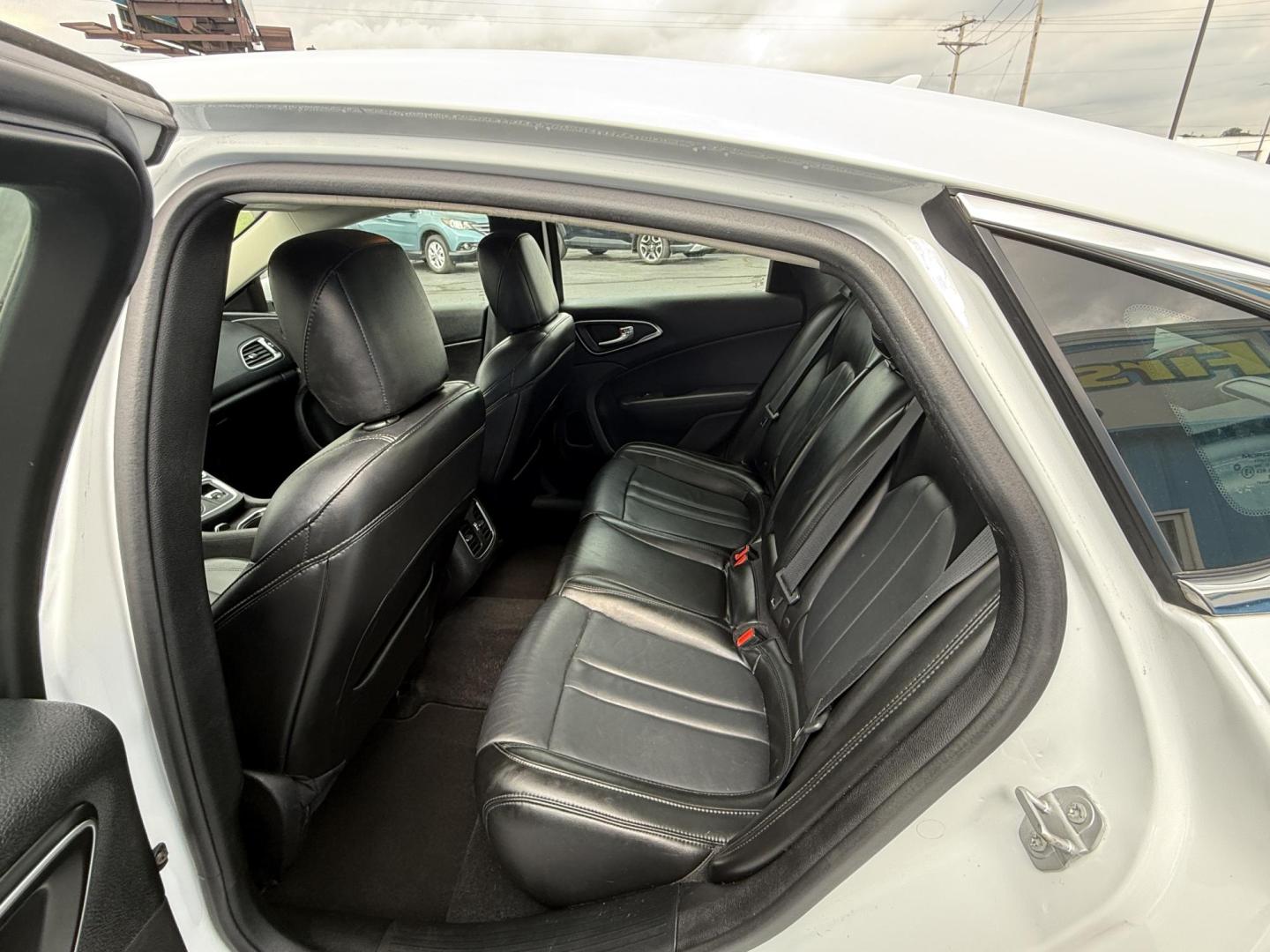 2017 WHITE /Black Chrysler 200 Limited Platinum (1C3CCCAB0HN) with an 2.4L L4 DOHC 16V engine, Automatic transmission, located at 506 S. Kingshighway, Cape Girardeau, MO, 63703, (573) 235-5000, 37.294991, -89.553635 - 2017 Chrysler 200 Limited Platinum 1-Owner Only 93,084 mi Front Wheel Drive 2.4L 4 Cyl Automatic Leather Navigation Back Up Camera Blind Spot Monitor Heated Front Seats Heated Steering Wheel Keyless Entry Bluetooth Remote Start Automatic Dual Climate Control Power Driver/Passenger Se - Photo#15