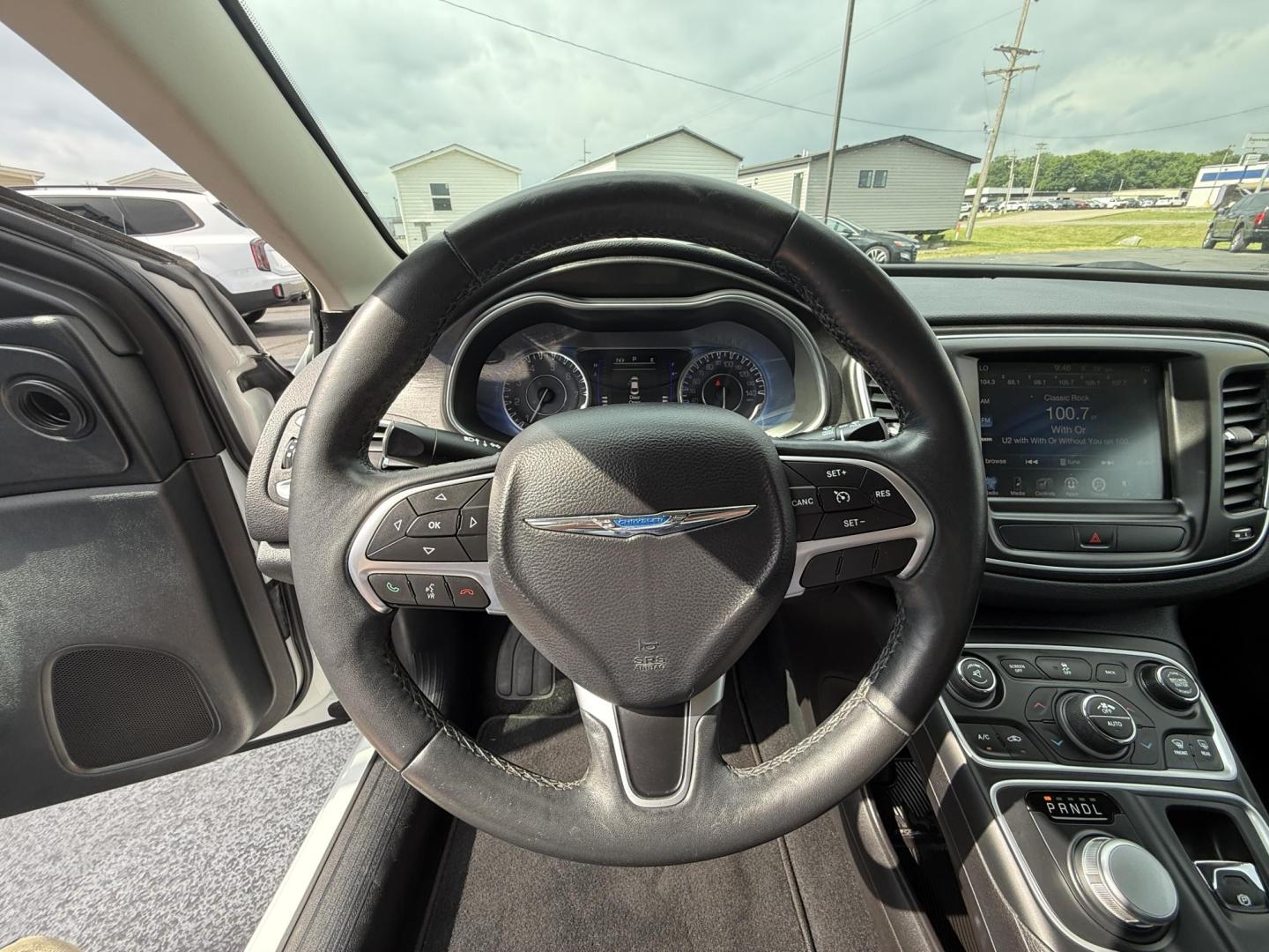 2017 WHITE /Black Chrysler 200 Limited Platinum (1C3CCCAB0HN) with an 2.4L L4 DOHC 16V engine, Automatic transmission, located at 506 S. Kingshighway, Cape Girardeau, MO, 63703, (573) 235-5000, 37.294991, -89.553635 - 2017 Chrysler 200 Limited Platinum 1-Owner Only 93,084 mi Front Wheel Drive 2.4L 4 Cyl Automatic Leather Navigation Back Up Camera Blind Spot Monitor Heated Front Seats Heated Steering Wheel Keyless Entry Bluetooth Remote Start Automatic Dual Climate Control Power Driver/Passenger Se - Photo#19