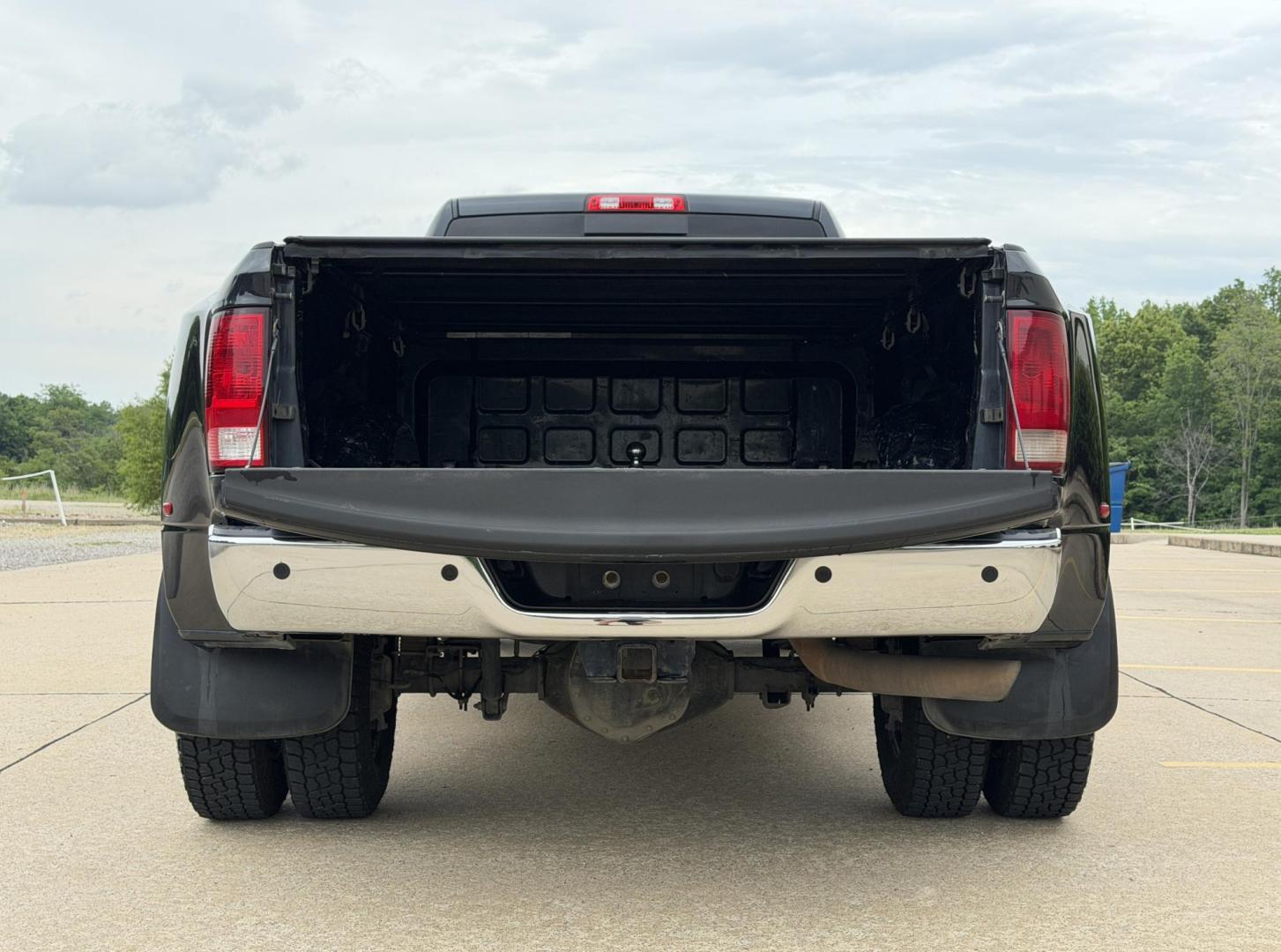 2014 GRAY /Gray RAM 3500 Big Horn Crew Cab 4WD DRW (3C63RRHL3EG) with an 6.7L I6 TURBO DIESEL engine, Automatic transmission, located at 2990 Old Orchard Rd., Jackson, MO, 63755, 37.354214, -89.612106 - 2014 Ram 3500HD Big Horn 1-Owner 161xxx miles 4x4 6.7L I6 Turbo Diesel Automatic Navigation Backup Camera Power Driver Seat Heated Seats Heated Steering Wheel Bluetooth Remote Start Cruise Power Windows/Locks/Mirrors We have financing available and we accept trades! Fill out a credit - Photo#21