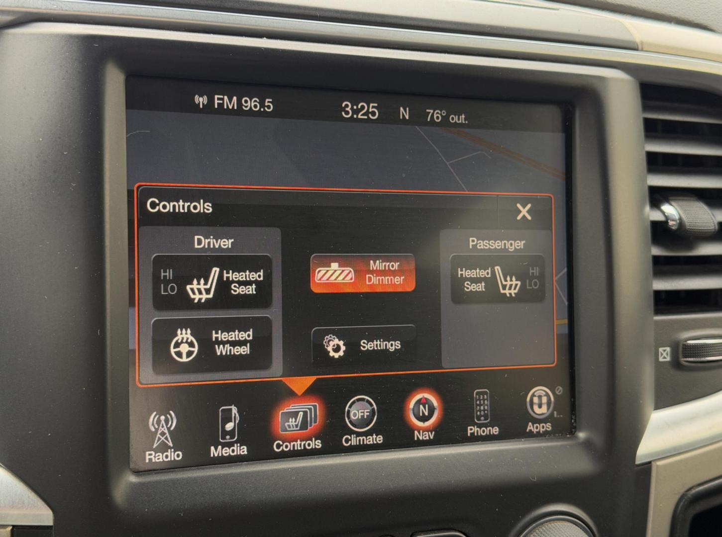 2014 GRAY /Gray RAM 3500 Big Horn Crew Cab 4WD DRW (3C63RRHL3EG) with an 6.7L I6 TURBO DIESEL engine, Automatic transmission, located at 2990 Old Orchard Rd., Jackson, MO, 63755, 37.354214, -89.612106 - 2014 Ram 3500HD Big Horn 1-Owner 161xxx miles 4x4 6.7L I6 Turbo Diesel Automatic Navigation Backup Camera Power Driver Seat Heated Seats Heated Steering Wheel Bluetooth Remote Start Cruise Power Windows/Locks/Mirrors We have financing available and we accept trades! Fill out a credit - Photo#4