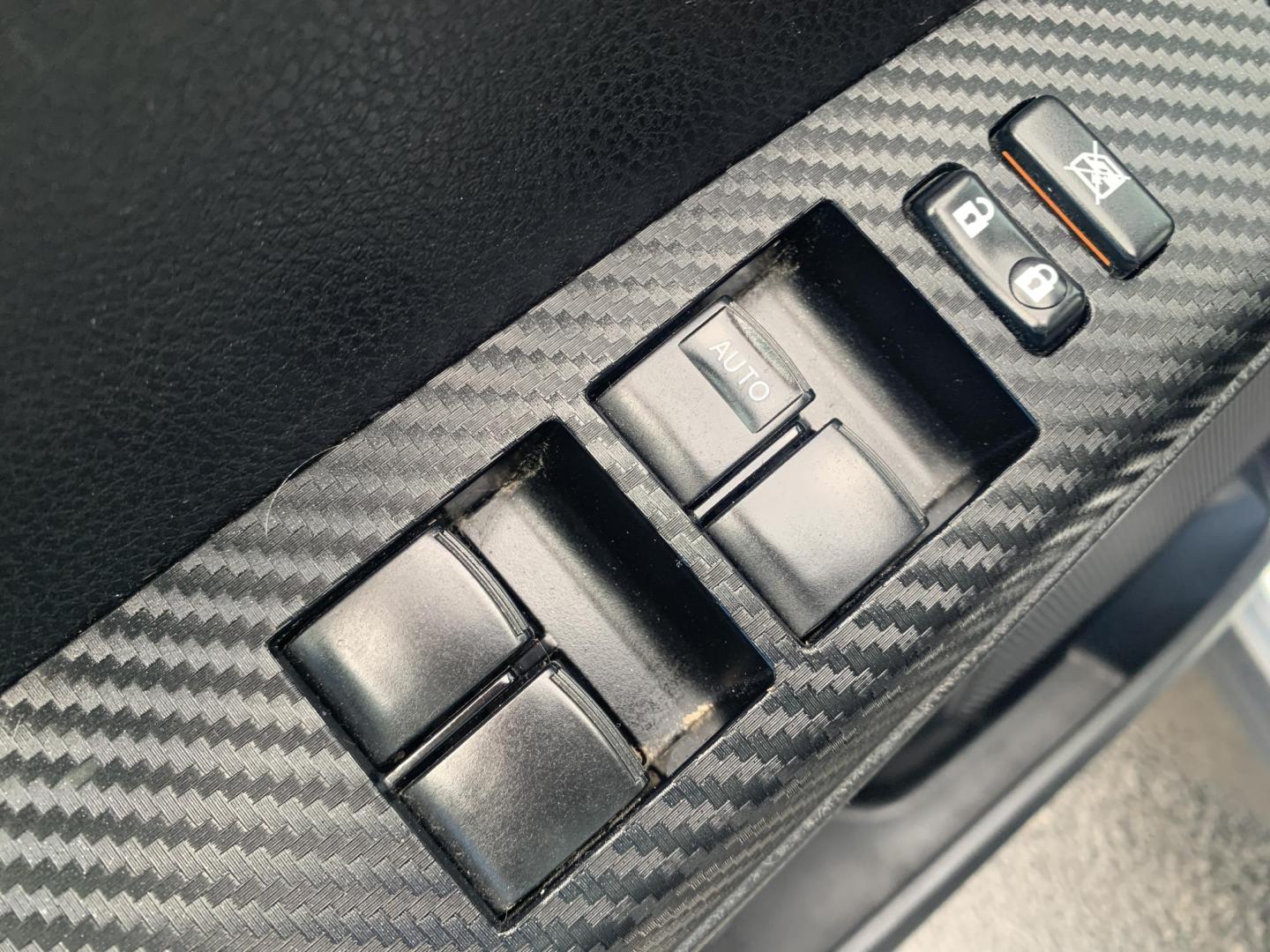 2013 SILVER /GRAY Toyota RAV4 LE (JTMZFREV1DD) with an 2.5L L4 DOHC 16V engine, Automatic transmission, located at 506 S. Kingshighway, Cape Girardeau, MO, 63703, (573) 235-5000, 37.294991, -89.553635 - 2013 Toyota RAV4 LE FWD 148,xxx miles 2.5L 4 Cyl. Front Wheel Drive Backup Cam Power Windows/Doors/Mirrors Cloth Seats We have financing available and we accept trades! Fill out a credit application on our website or come by today! If you have any questions, give us a call at (573) 235-5000 - Photo#19