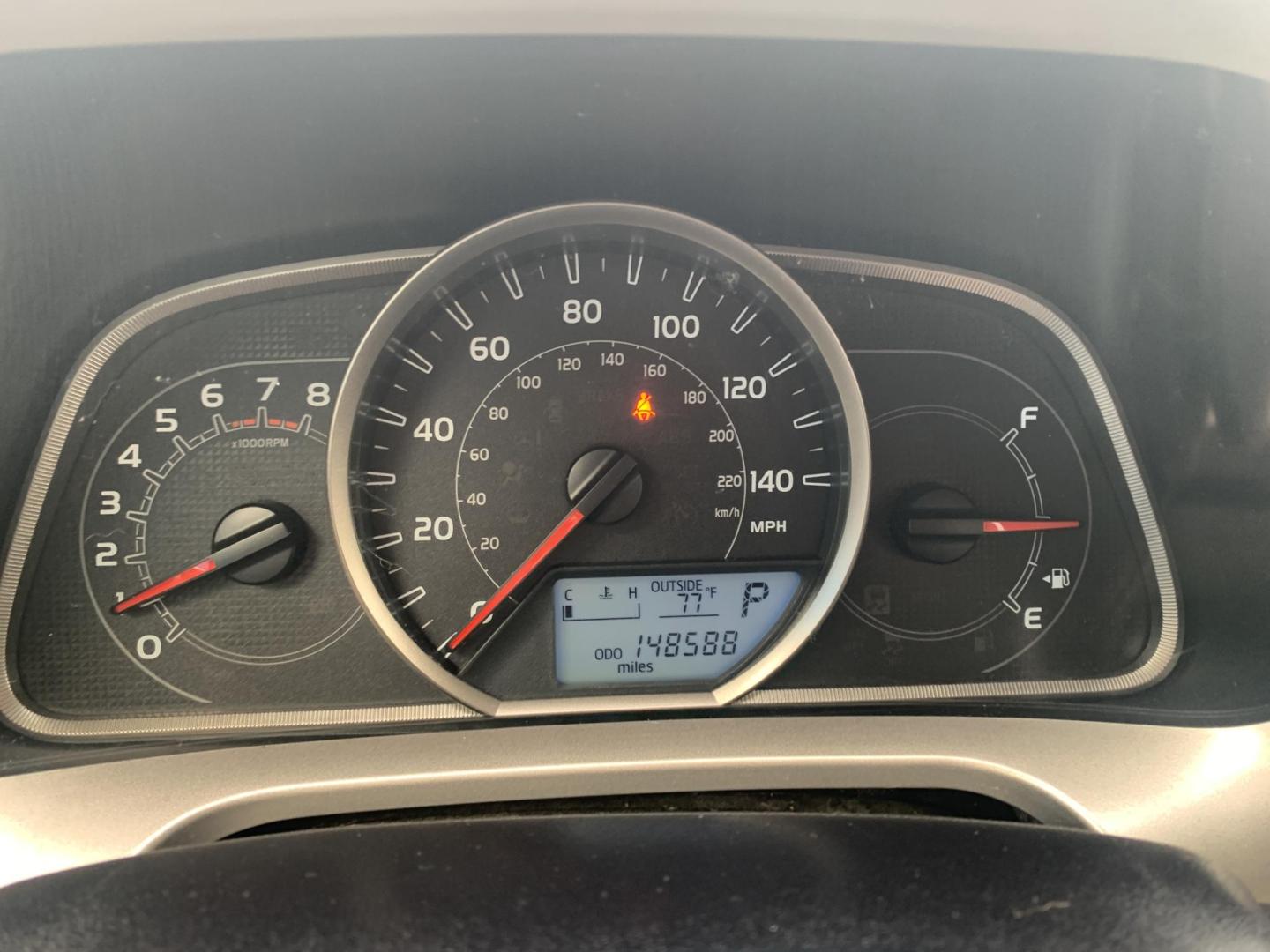 2013 SILVER /GRAY Toyota RAV4 LE (JTMZFREV1DD) with an 2.5L L4 DOHC 16V engine, Automatic transmission, located at 506 S. Kingshighway, Cape Girardeau, MO, 63703, (573) 235-5000, 37.294991, -89.553635 - 2013 Toyota RAV4 LE FWD 148,xxx miles 2.5L 4 Cyl. Front Wheel Drive Backup Cam Power Windows/Doors/Mirrors Cloth Seats We have financing available and we accept trades! Fill out a credit application on our website or come by today! If you have any questions, give us a call at (573) 235-5000 - Photo#23