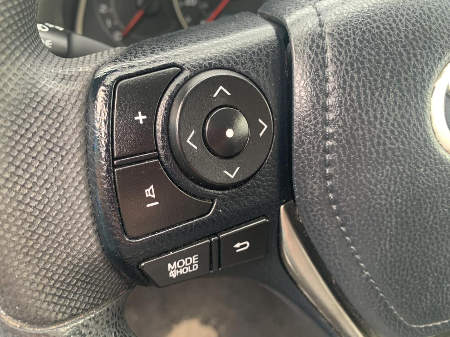 2013 SILVER /GRAY Toyota RAV4 LE (JTMZFREV1DD) with an 2.5L L4 DOHC 16V engine, Automatic transmission, located at 506 S. Kingshighway, Cape Girardeau, MO, 63703, (573) 235-5000, 37.294991, -89.553635 - 2013 Toyota RAV4 LE FWD 148,xxx miles 2.5L 4 Cyl. Front Wheel Drive Backup Cam Power Windows/Doors/Mirrors Cloth Seats We have financing available and we accept trades! Fill out a credit application on our website or come by today! If you have any questions, give us a call at (573) 235-5000 - Photo#21